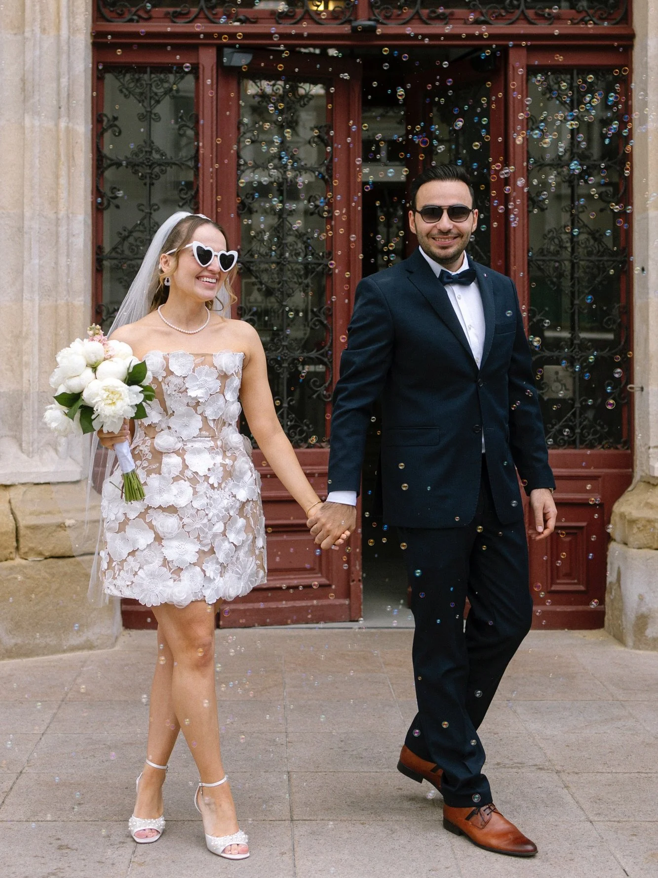 A quiet civil ceremony, a joyful exit and bubbles floating in the air 🫧 

If you are considering an alternative to flower petals, you don&rsquo;t want to or can&rsquo;t sprinkle anything during your ceremony exit, bubbles can create an equally beaut