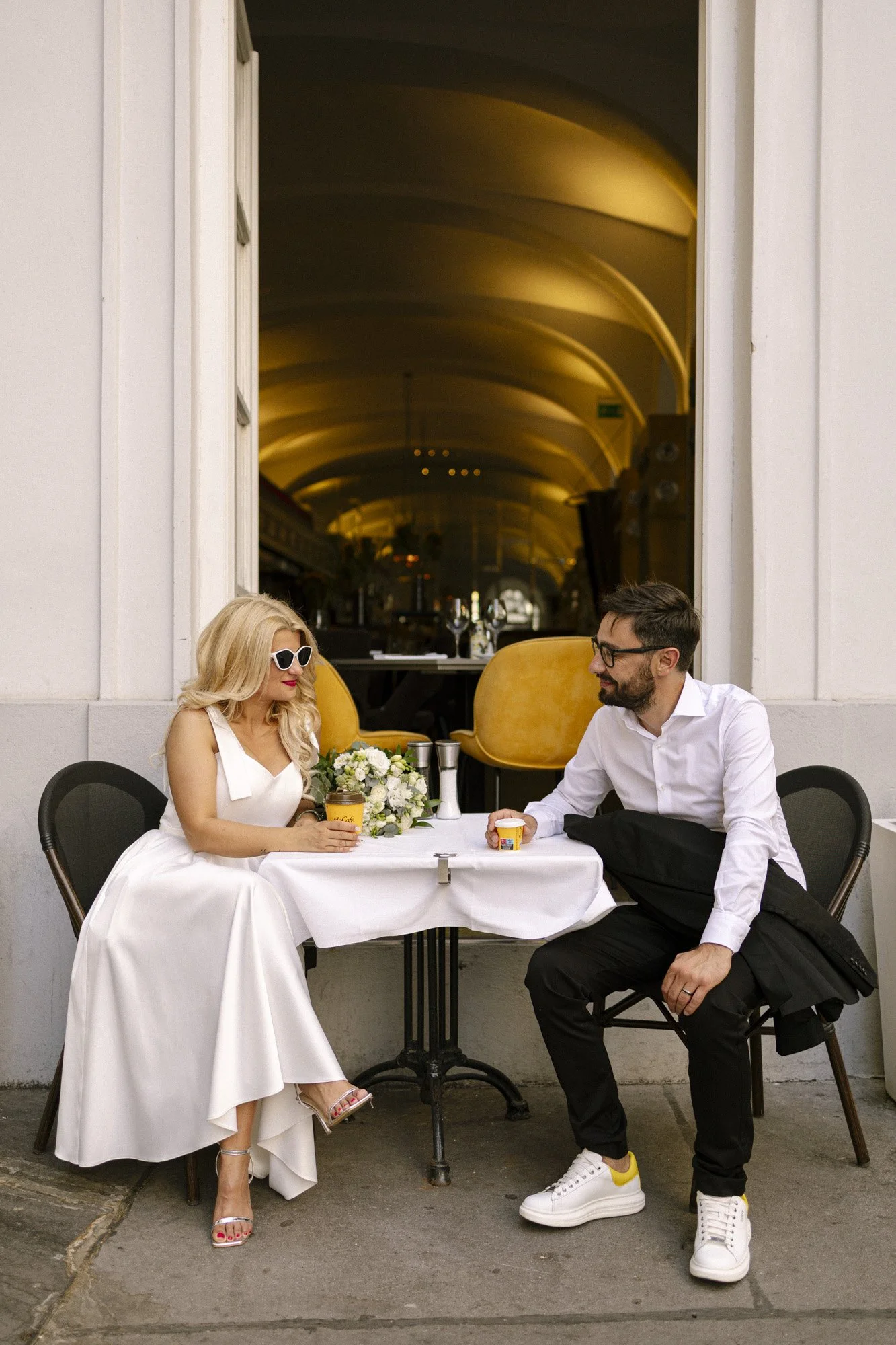 bride and groom cafe wedding elopment vienna austria