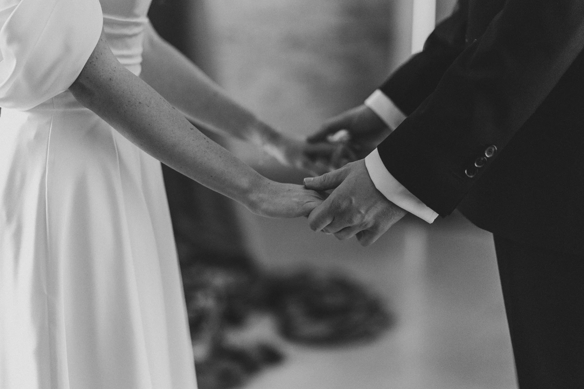 wedding at villa love capture by krakow wedding photographer