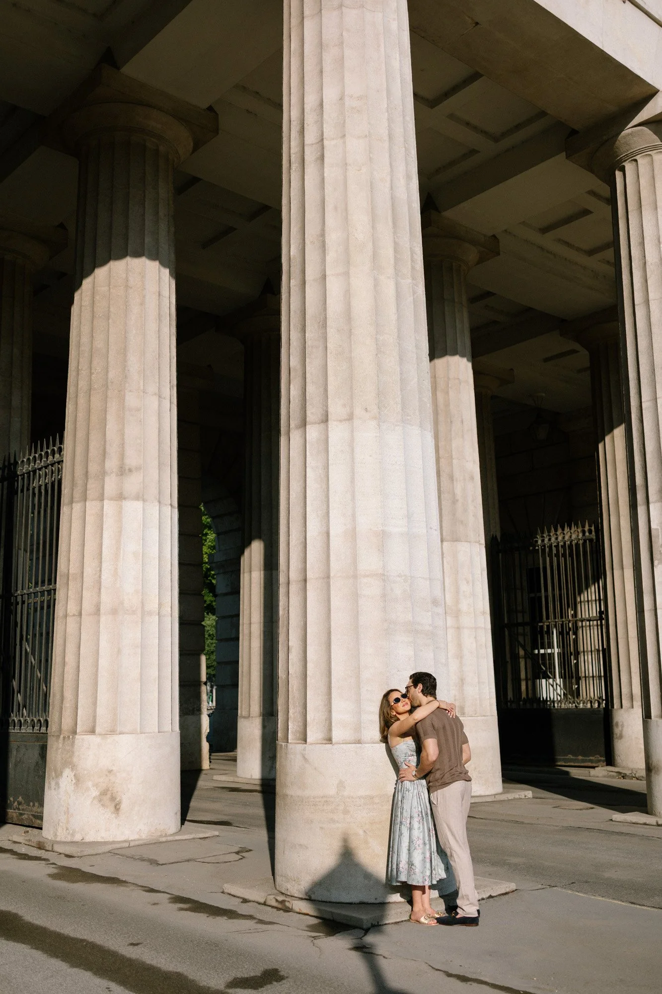 Couple session in Vienna showing candid movement and connection