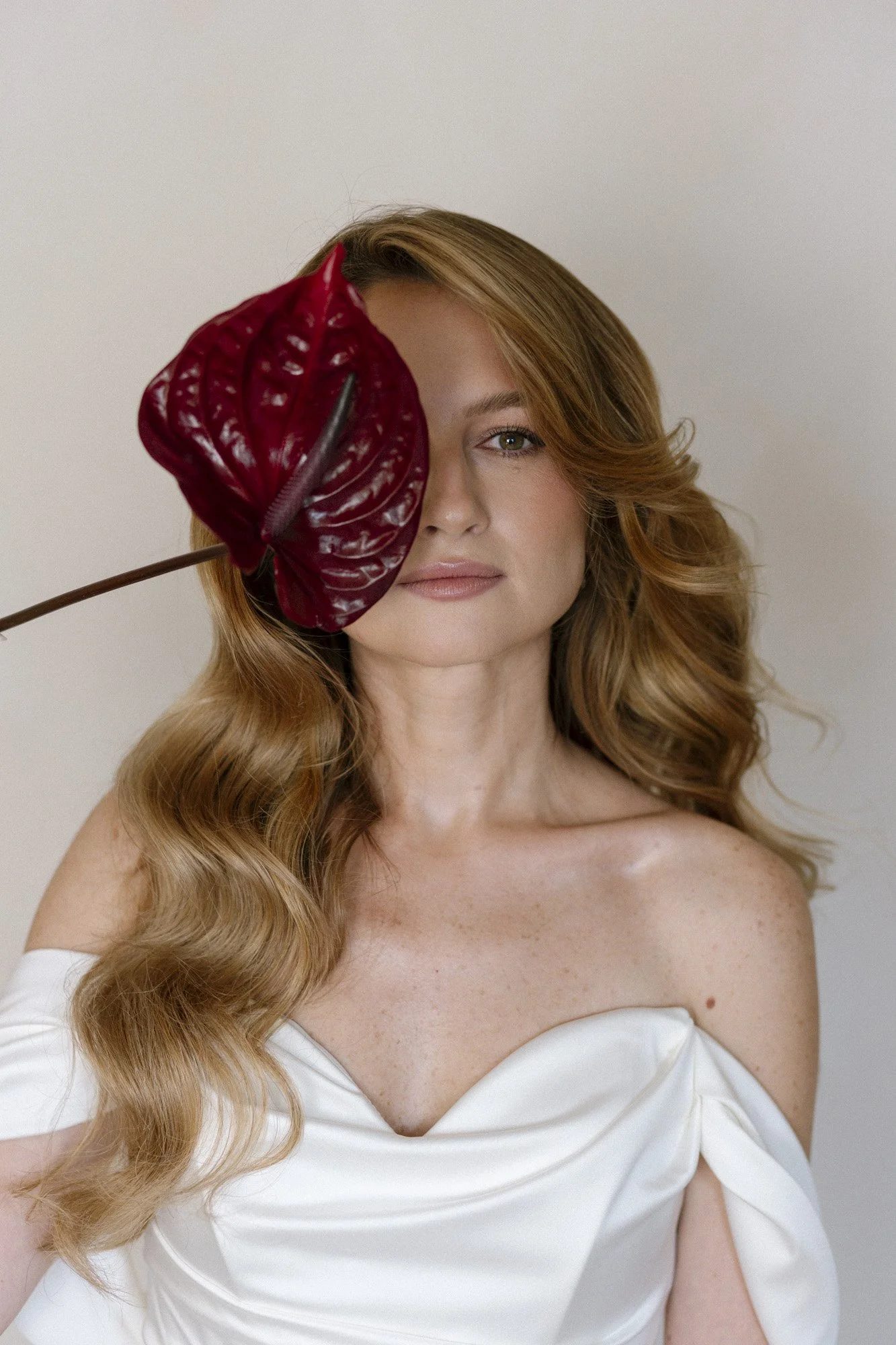 bride portrait at villa love wedding in poland