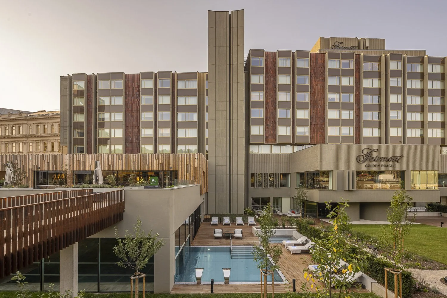 1 Fairmont Golden Prague.jpg