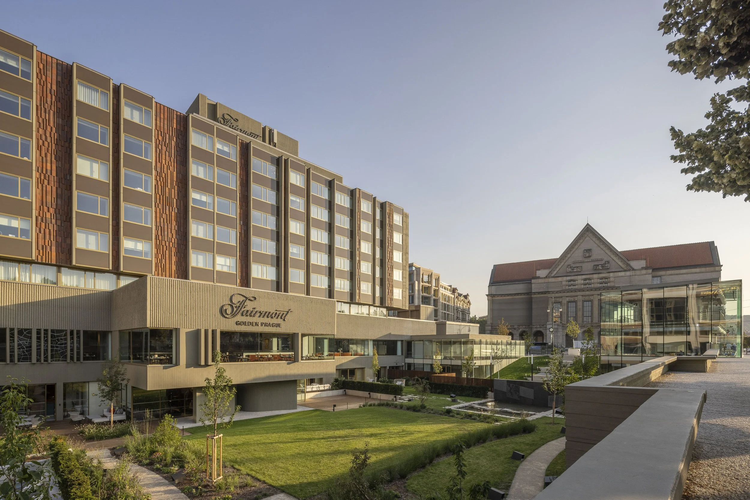 Fairmont Golden Prague - Exterior 1.jpg