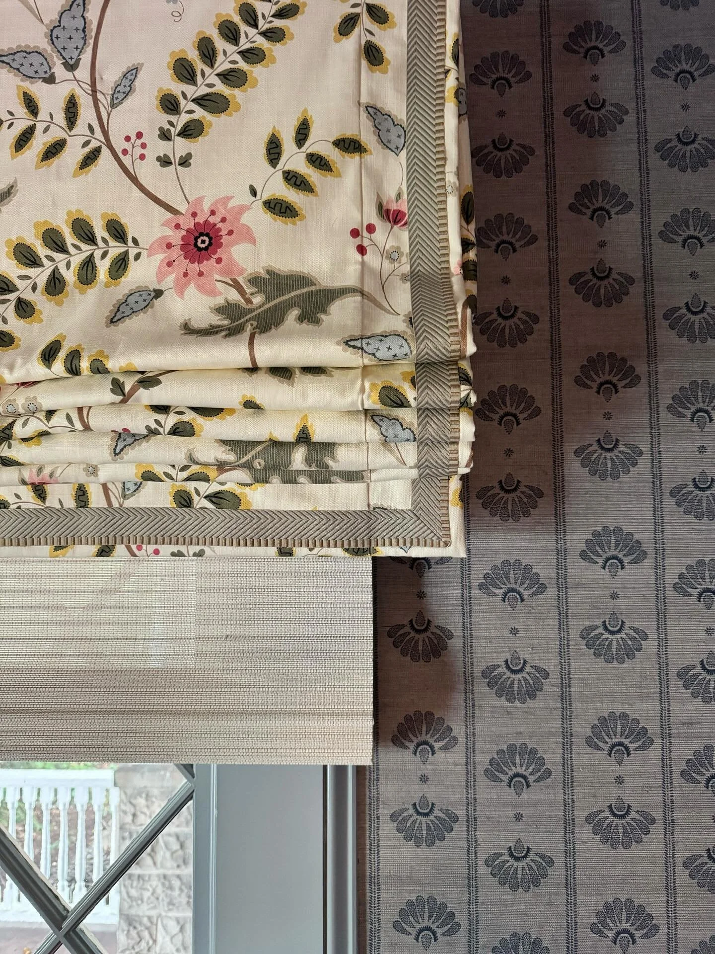 ✨ It&rsquo;s all in the trim. ✨
Think of it as the punctuation in a room &mdash; the detail that finishes the sentence. Without it, the story can feel incomplete. With it, everything falls into place.

I love using trim because it:
&bull; Elevates a 