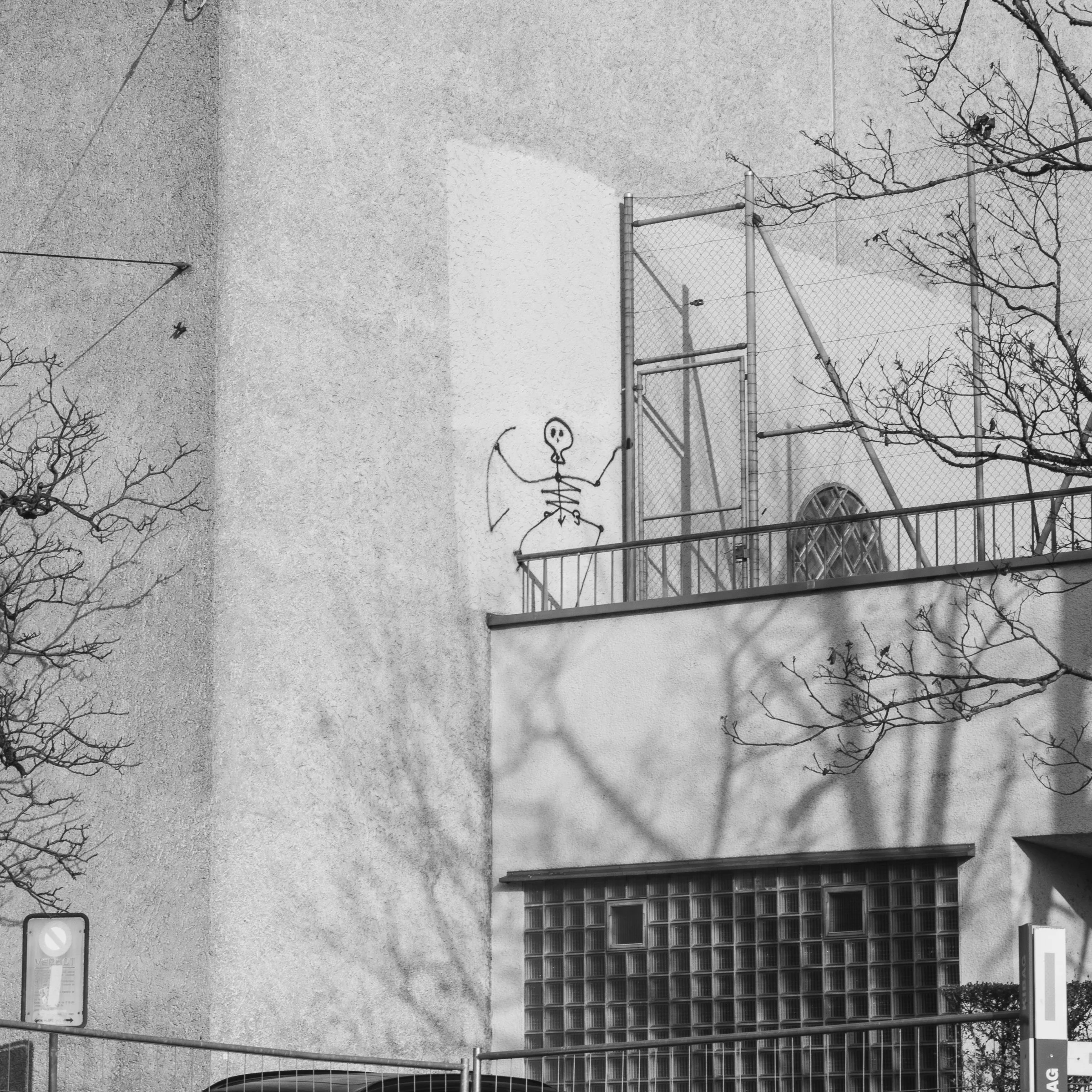 Arne_Schmitt_Der_Sprayer_von_Zuerich_02.jpg