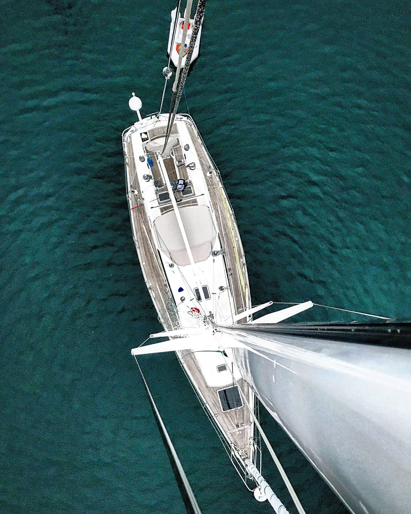 Hone your skills! Ever been hoisted safely to the masthead? Learn this and other valuable techniques in ASA106: Advanced Coastal Cruising aboard the Farr 53 Atalanta. 
.
May 2-5, 2024 departing from beautiful Monterey Bay. Link in bio for more info #