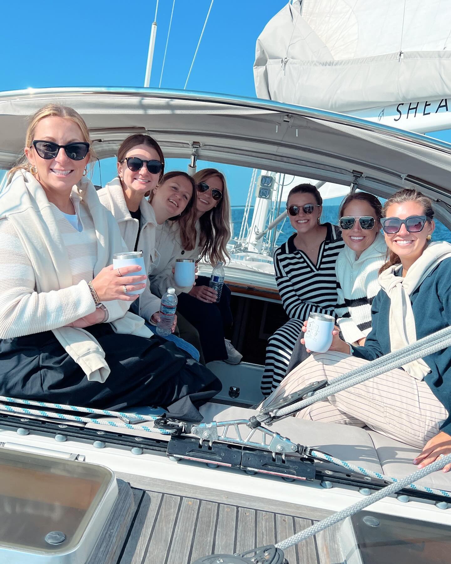 Monterey, Carmel, Pebble Beach, Pacific Grove friends! Come sail with us and enjoy relaxing day on Monterey Bay on board Atalanta, a beautiful, custom 53&rsquo; sailing yacht. Welcome aboard! #sailingadventure #yachtlife 
.
.
.
.
.
#sailing #outdoorl