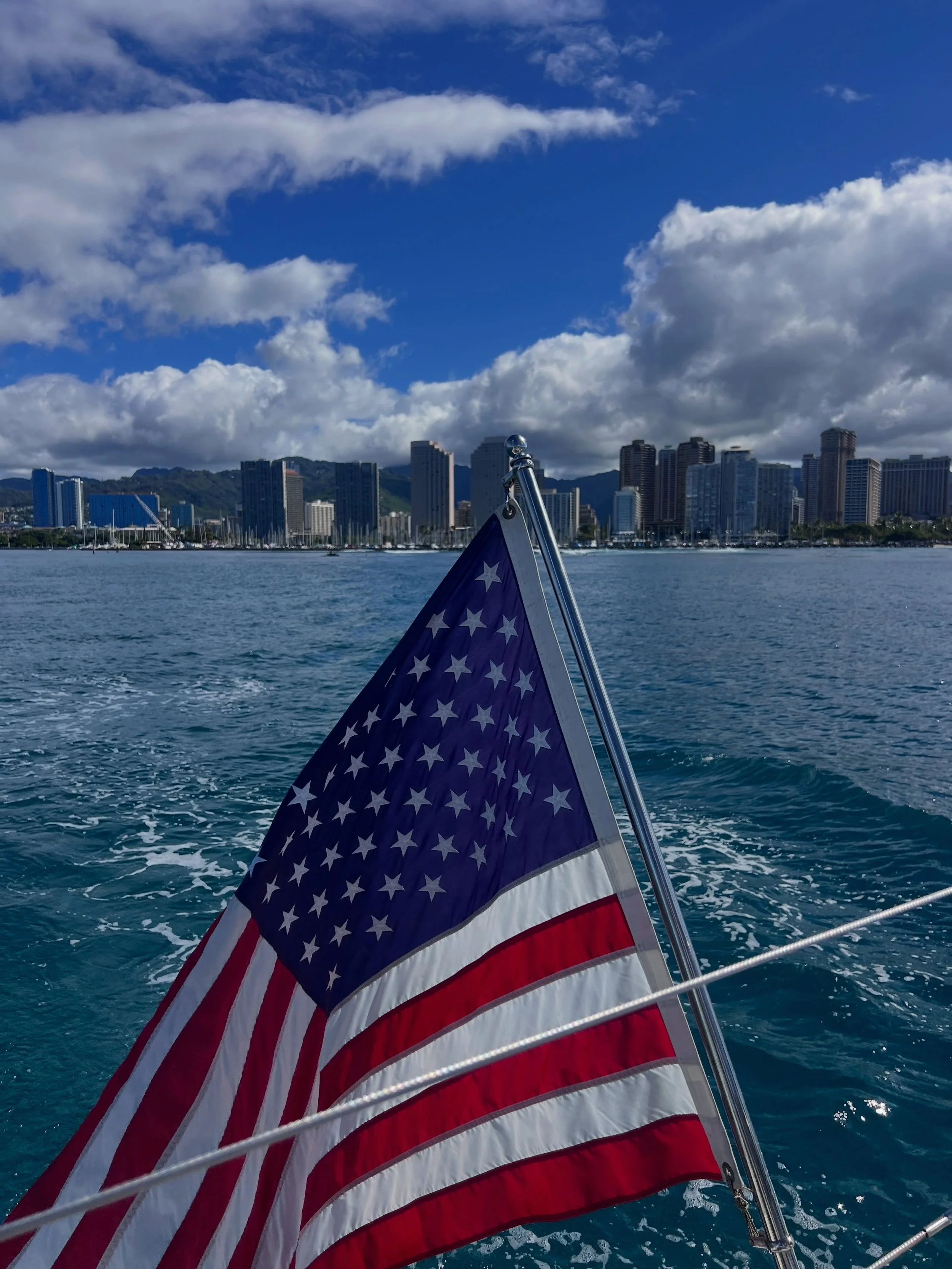 Leg 2 of Atalanta&rsquo;s Pacific crossing, Honolulu to Monterey. September 2026. Thanks to this terrific crew for an outstanding 15.5 day passage with lots of laughs!
.
.
.
#offshoresailing #pacificcrossing #shearwatersailing #bucketlist #sailingyac