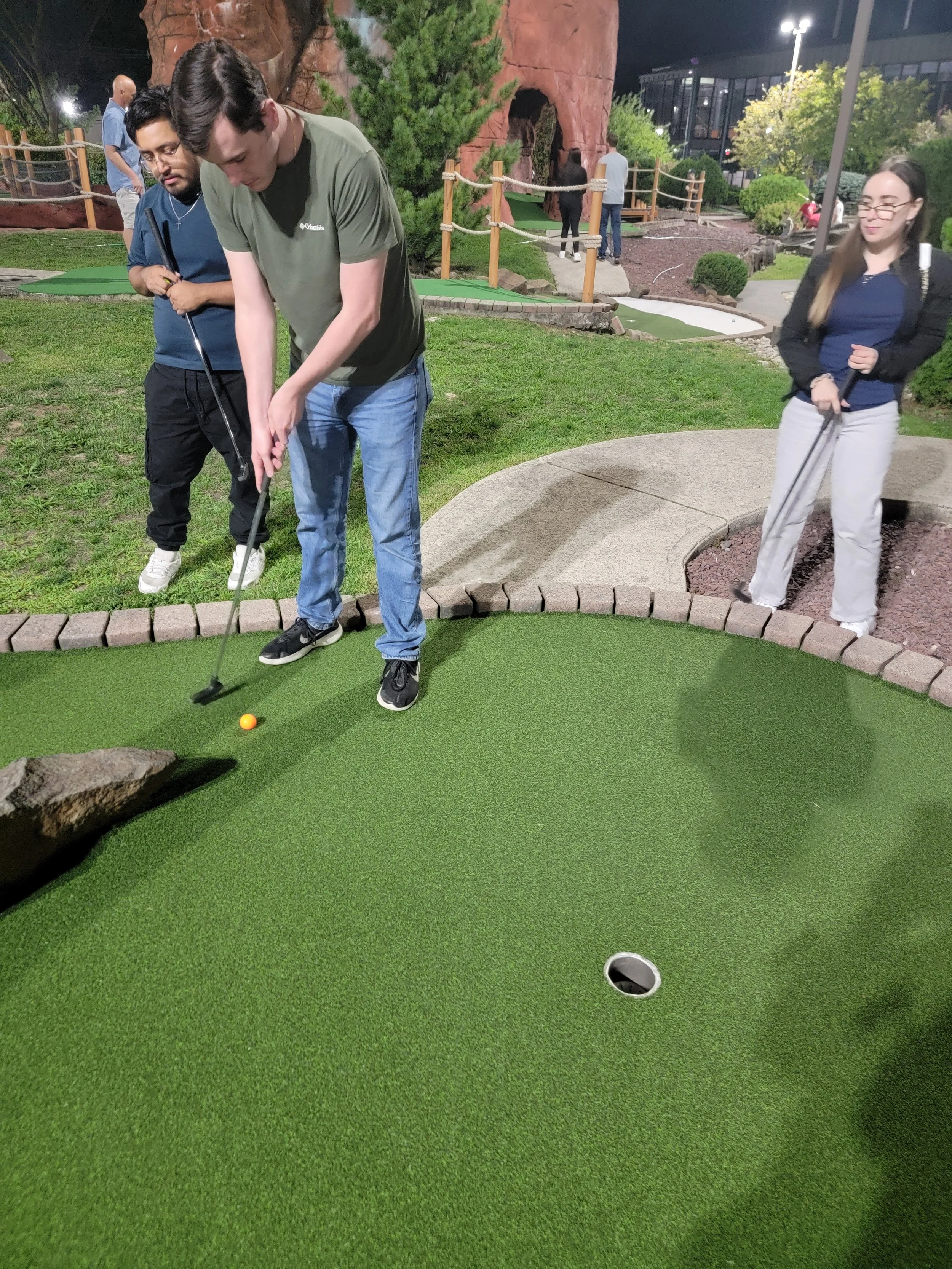 0 September minigolf 2.jpg