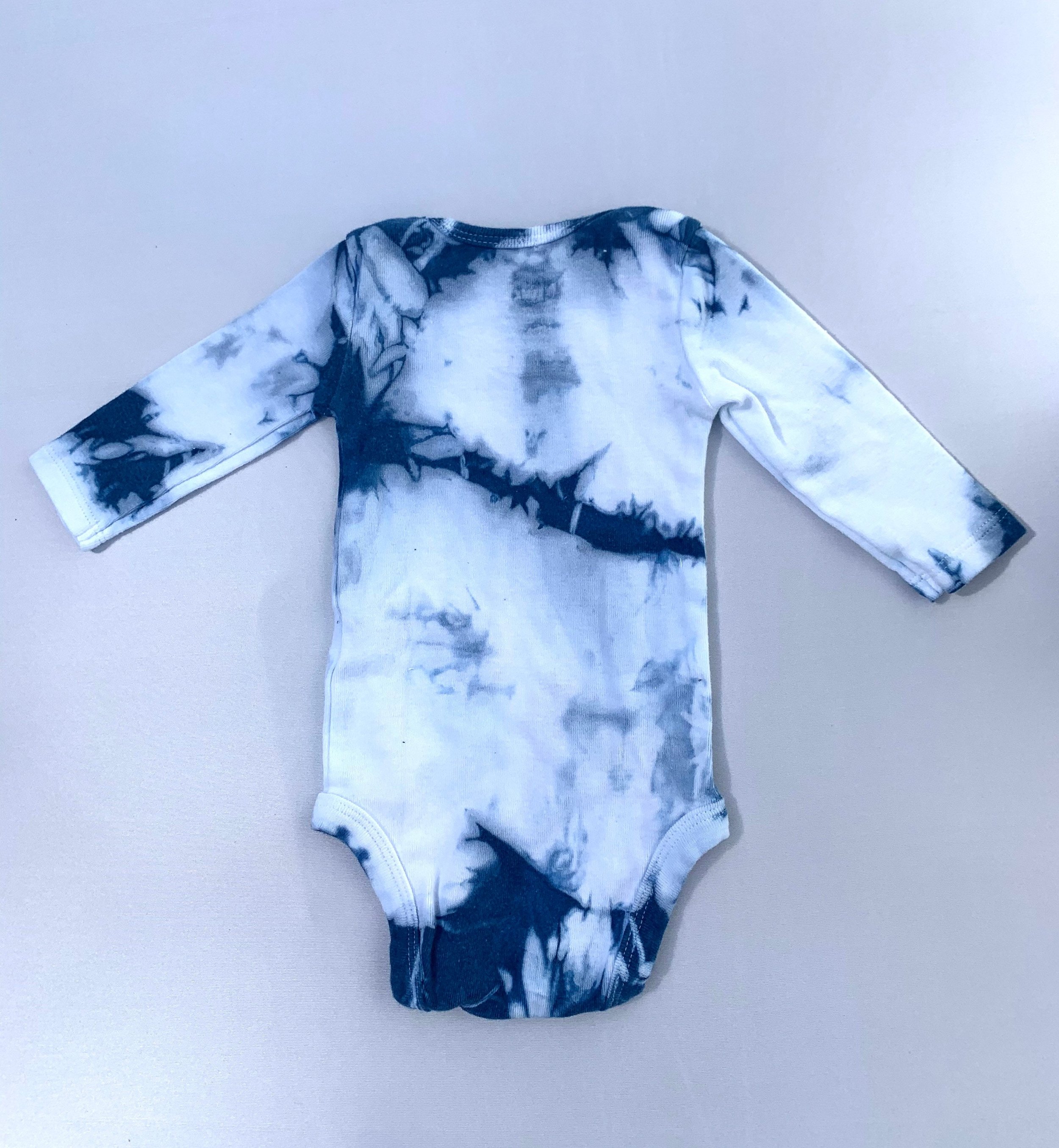 https://i.etsystatic.com/23676043/r/il/2d7a21/2395187828/il_fullxfull.2395187828_qn0a.jpg