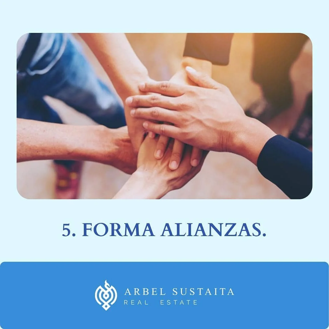 "Una alianza es clave pata triunfar ya que para sobrevivir en el mundo de los negocios es necesario qúe formules un pensamiento de innovación esta visión es más sencilla de llevarla a cabo con aliados 
estratég