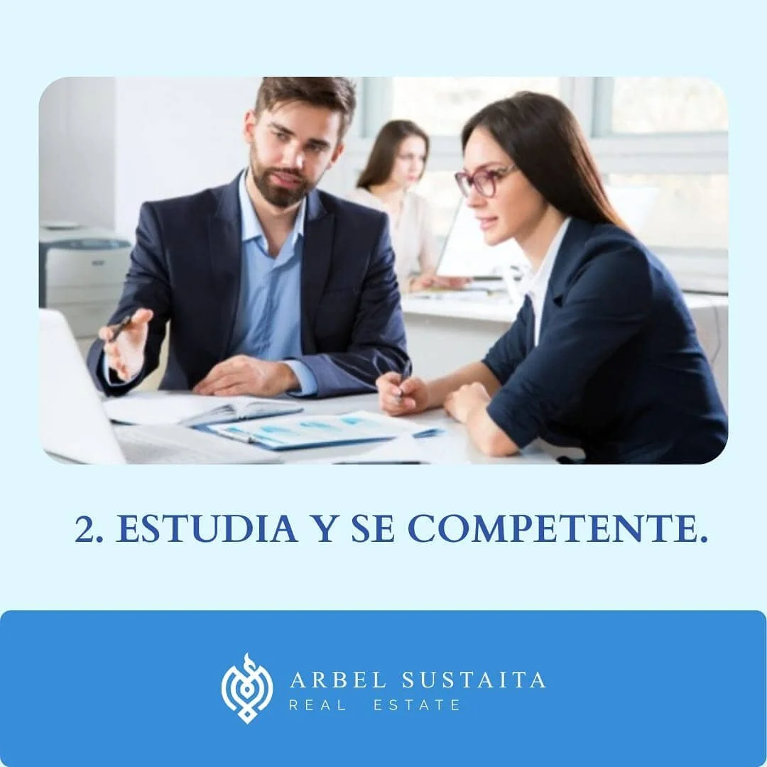 "A diario se aprende de la vida y en el salon de clase, eso es la vida; aprendizaje, en esta profesión debes estar siempre a la altura de las circunstancias y mostrarte competente para ejercer puntualmente información, jamas olvide