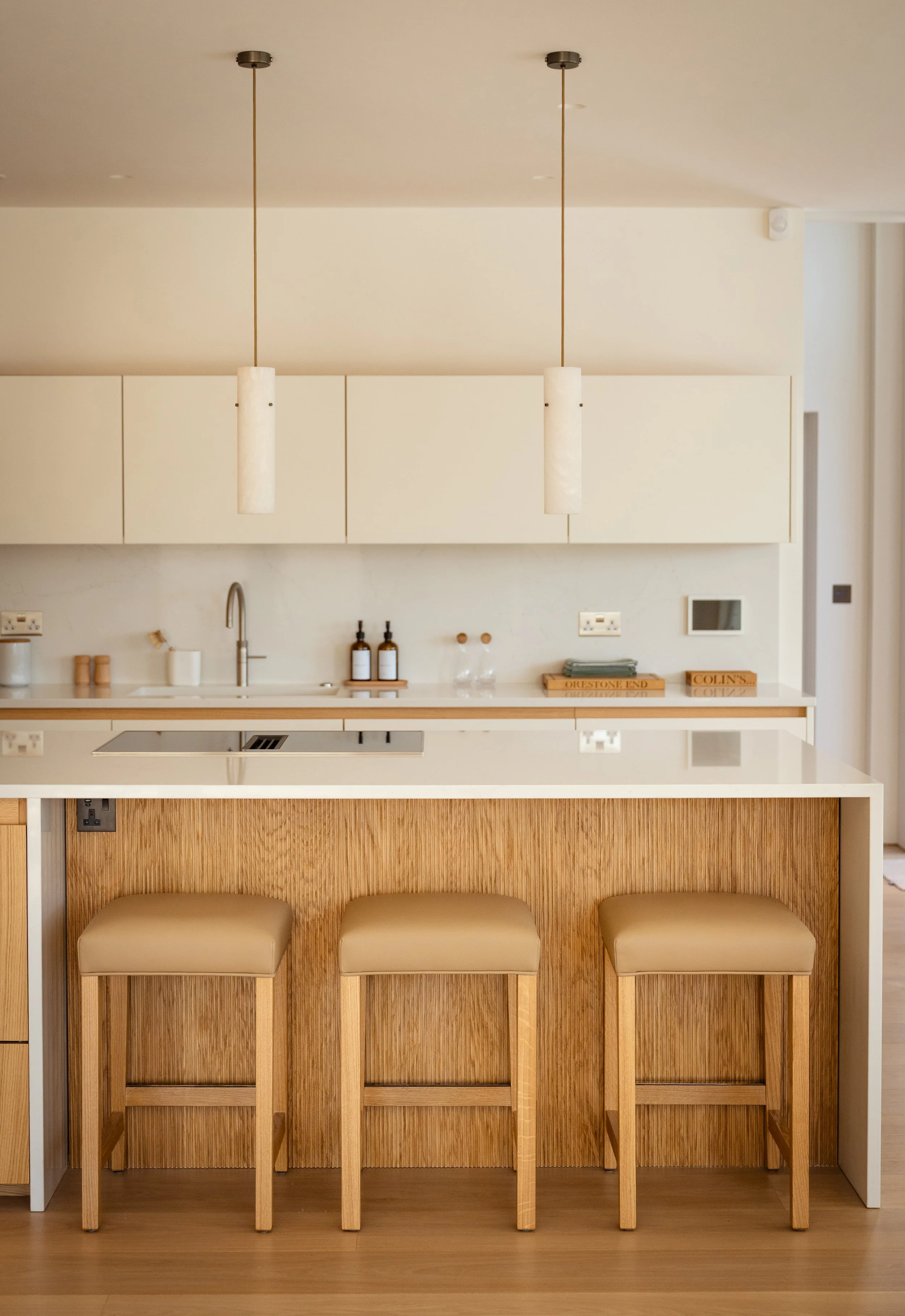 Doon-Williams-Orestone-End-Salcombe-Harrison-Sutton-May-26-Kitchen-13.jpg