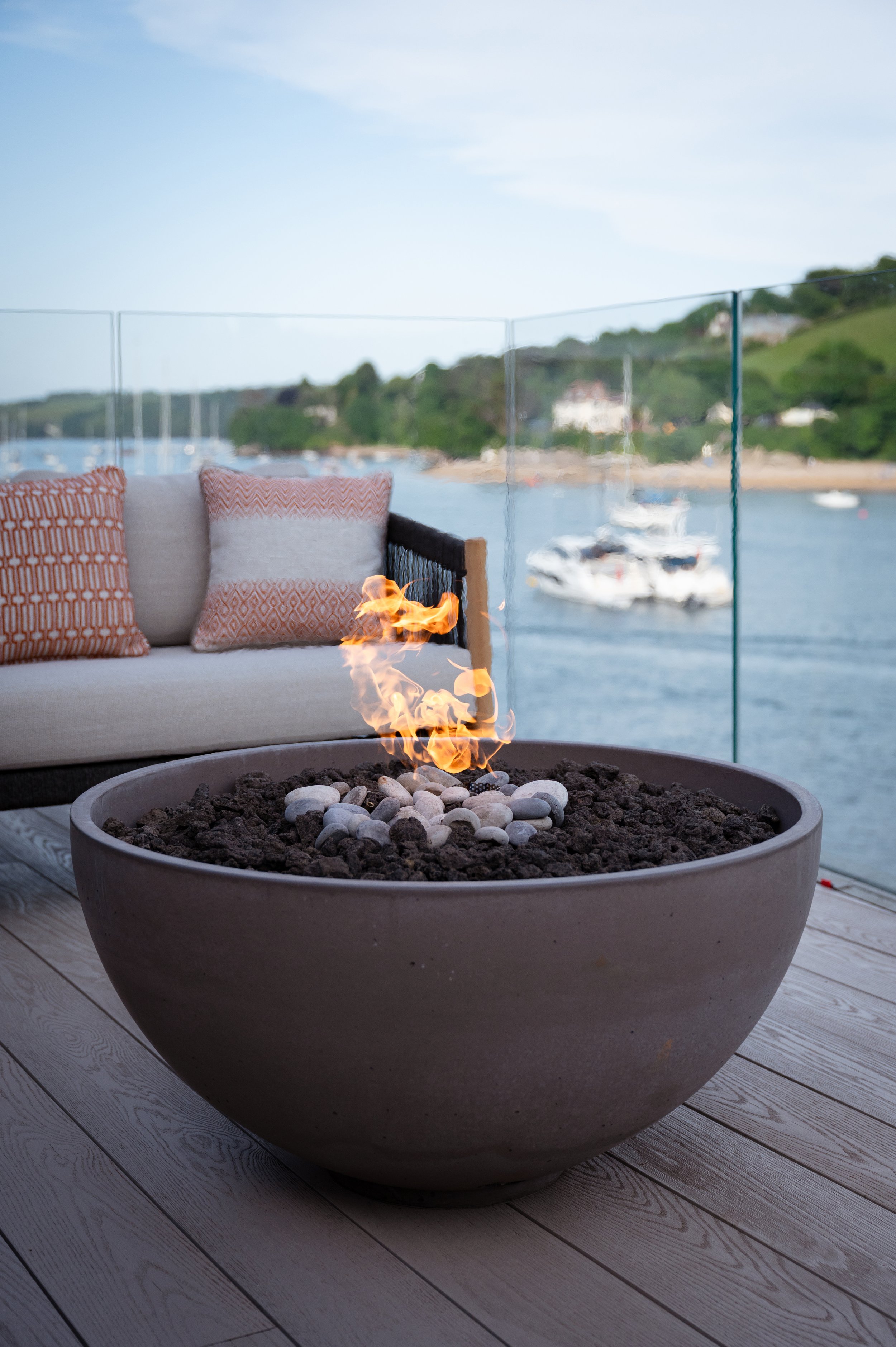 Doon-Williams-Orestone-End-Salcombe-Harrison-Sutton-May-26-Terrace-49.jpg