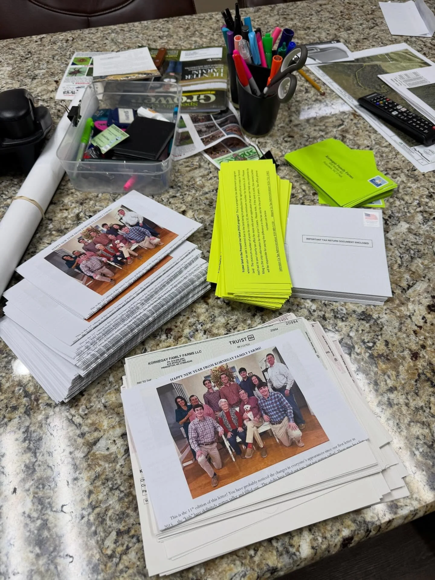 First quarter farm family things...

January

📨 sending land rent checks, 1099s and annual newsletter
✈️ meeting season and trips for crop organizations...a time for a little off the farm for fun and fellowship 

February

🇲🇽 welcoming H2A workers