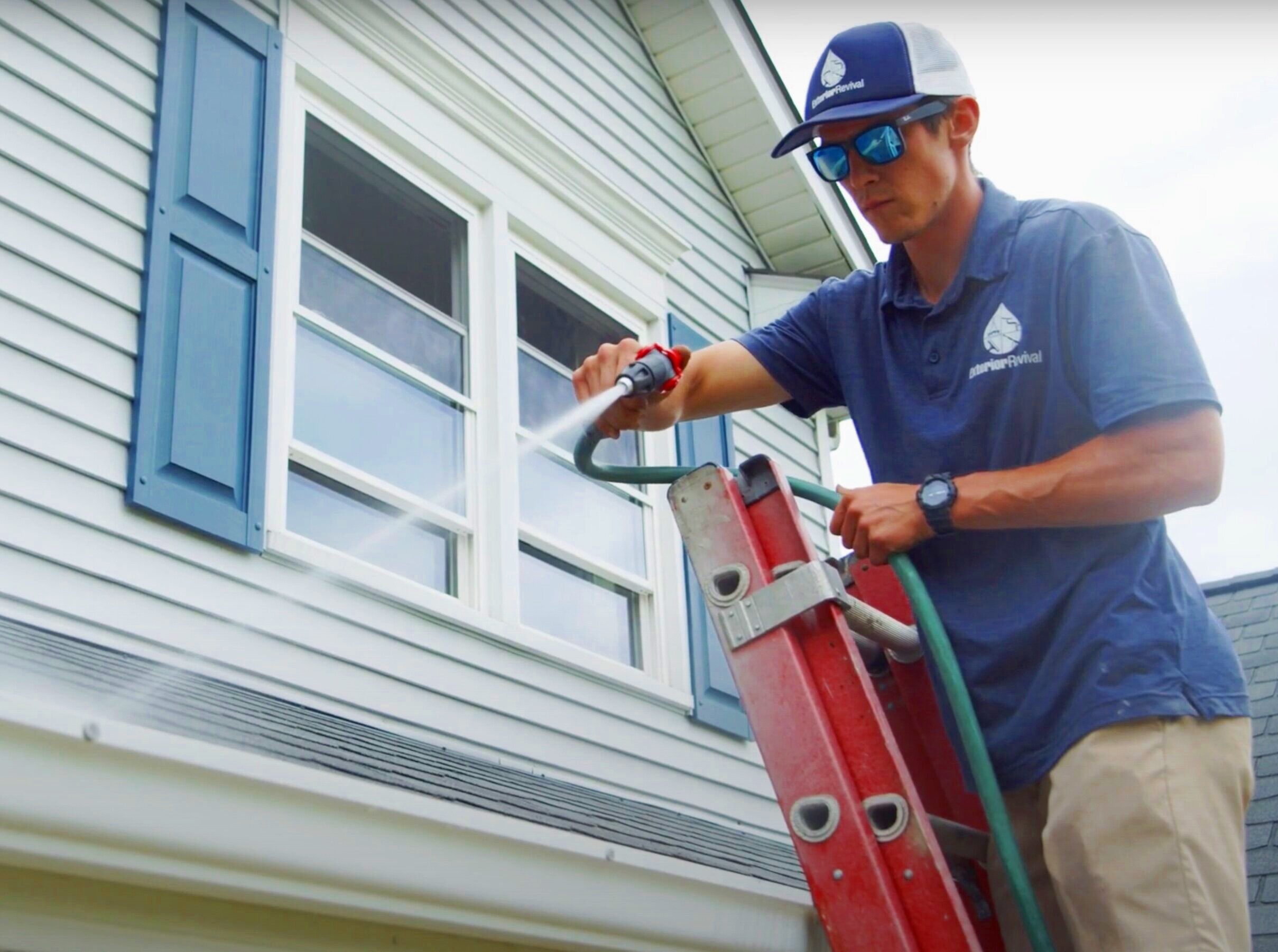 Berryhill Window Cleaning – Providing window cleaning, pressure washing,  and gutter cleaning services