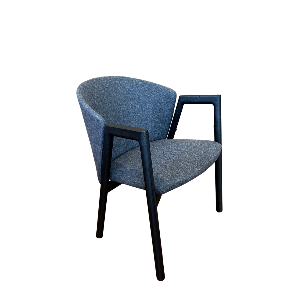 Floor Model - Bensen Pub Chair Luna 4011 - 40% off