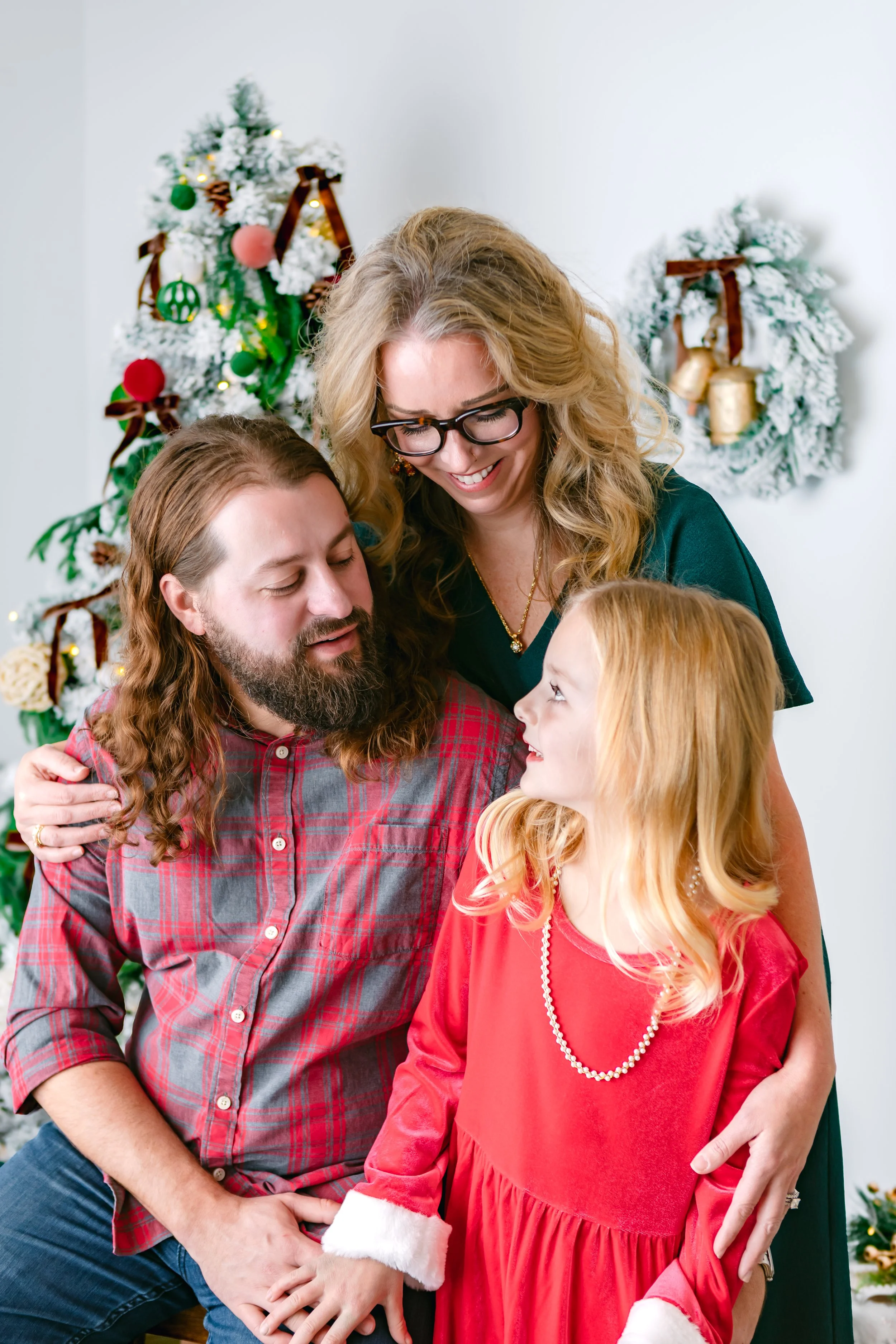 Bauer Holiday Mini Session_2025-5642.jpg
