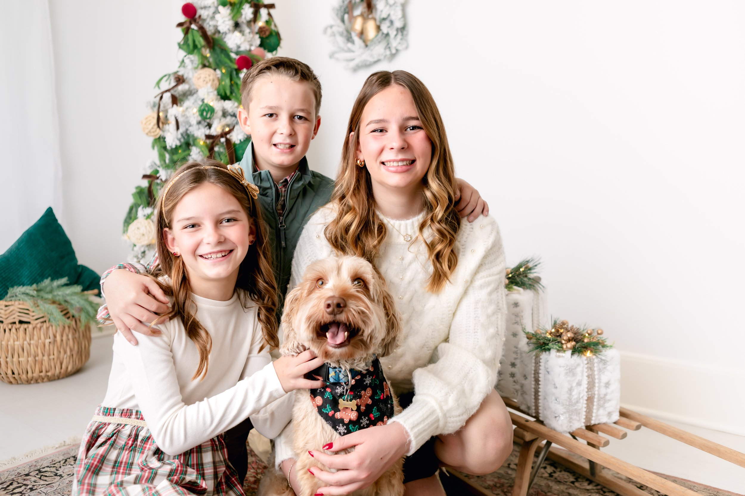 Davis Holiday Mini Session_2025-9921.jpg