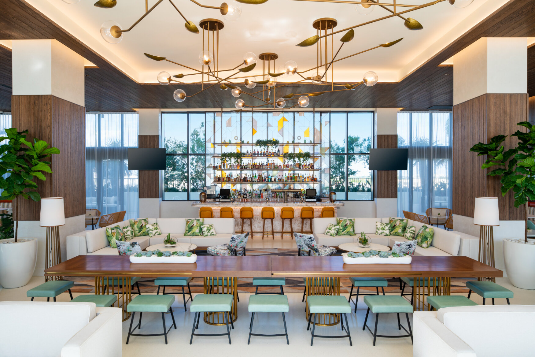4220 DALMAR FLL LOBBY BAR HORIZONTAL.jpg
