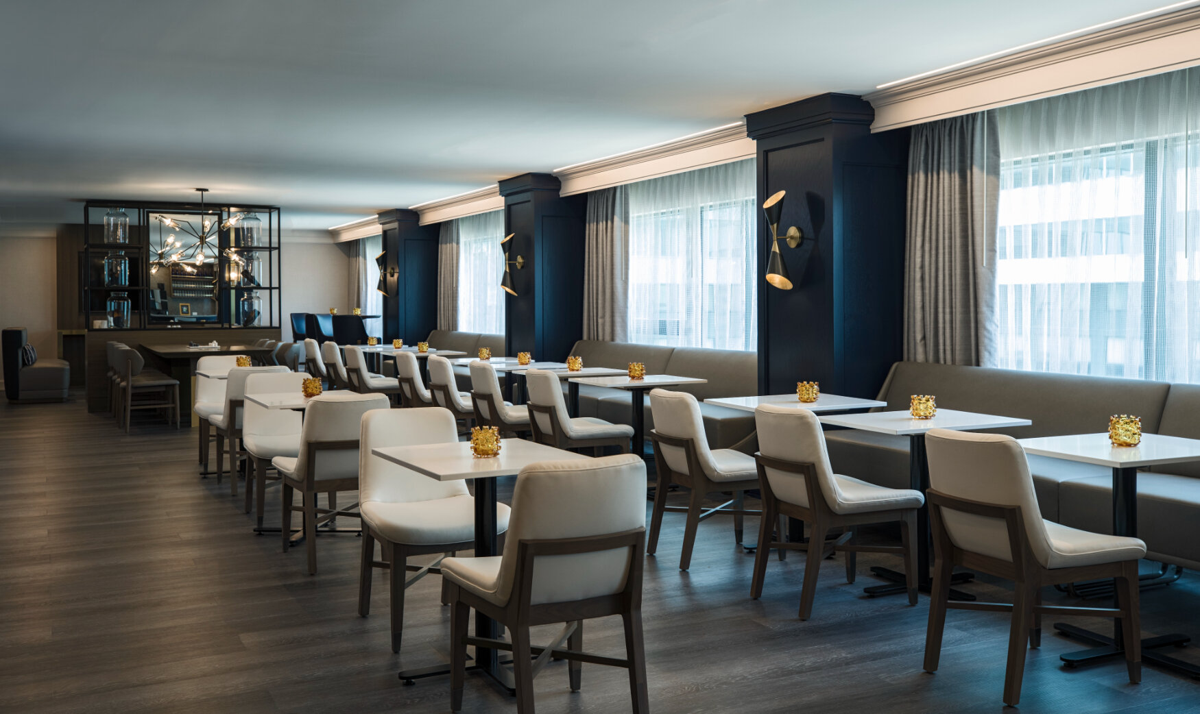 RH_BWISH_Club_Lounge_1118.jpg
