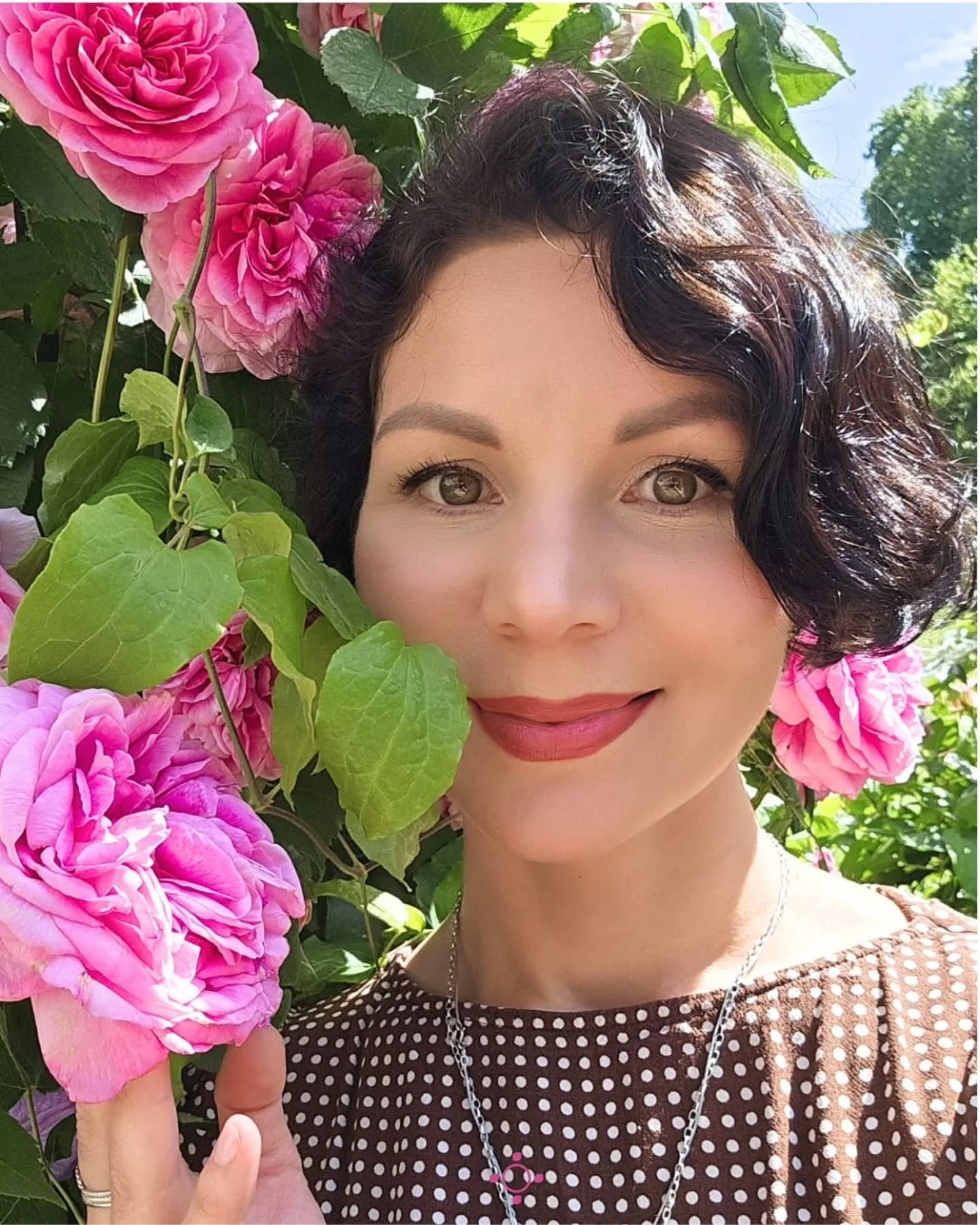 𝑫𝒆𝒂𝒓 𝑭𝒓𝒊𝒆𝒏𝒅𝒔... 𝒉𝒐𝒘 𝒉𝒂𝒗𝒆 𝒚𝒐𝒖 𝒃𝒆𝒆𝒏? 🌹

It feels like I haven't posted in quite a while.

Life has been unfolding quietly at times, and at other times most energetically and excitingly. There have been travels, studies, beauti