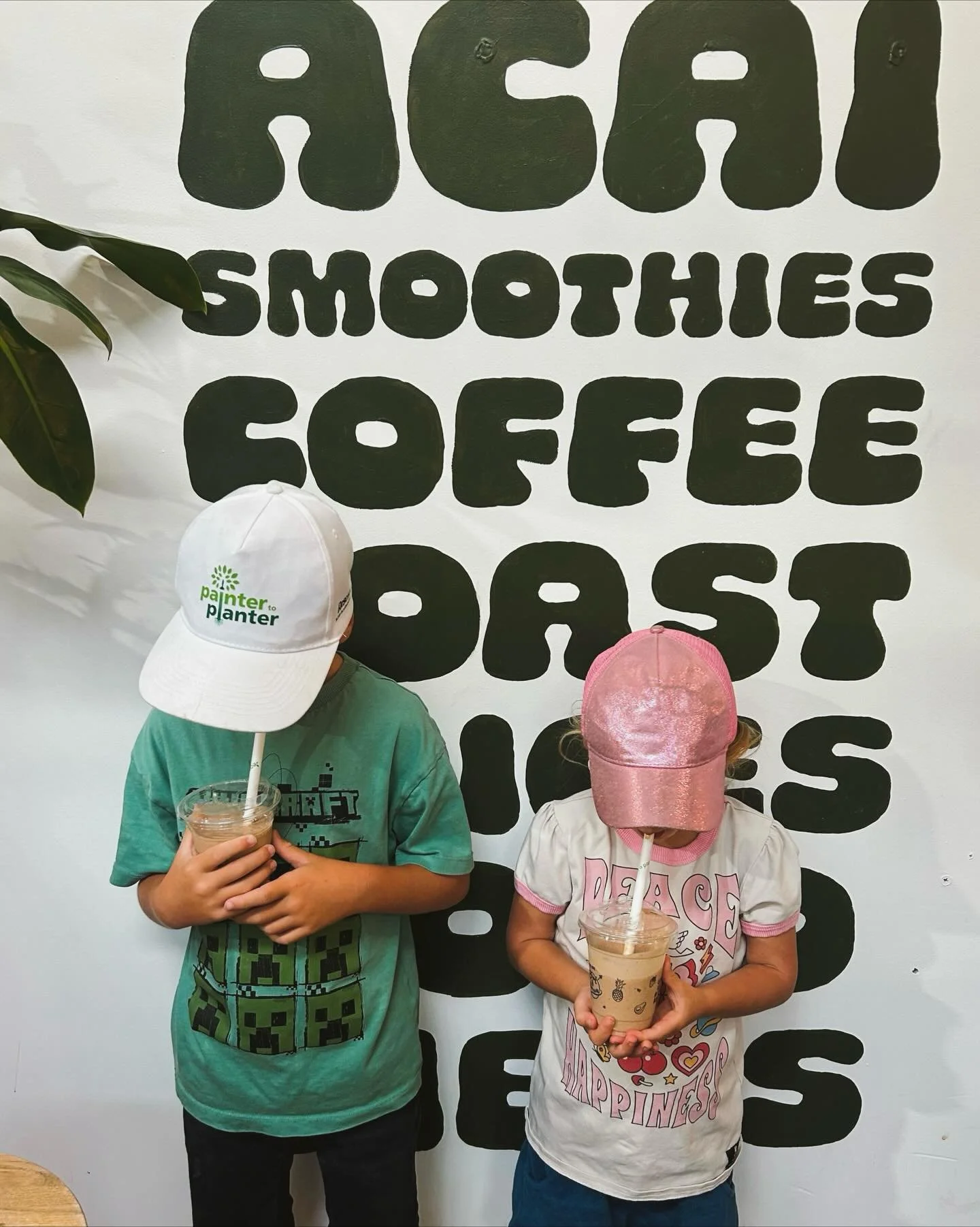 School hols and smoothie bowls ☀️ ask for any of our mini bowls as a smoothie, perfect for the kids!