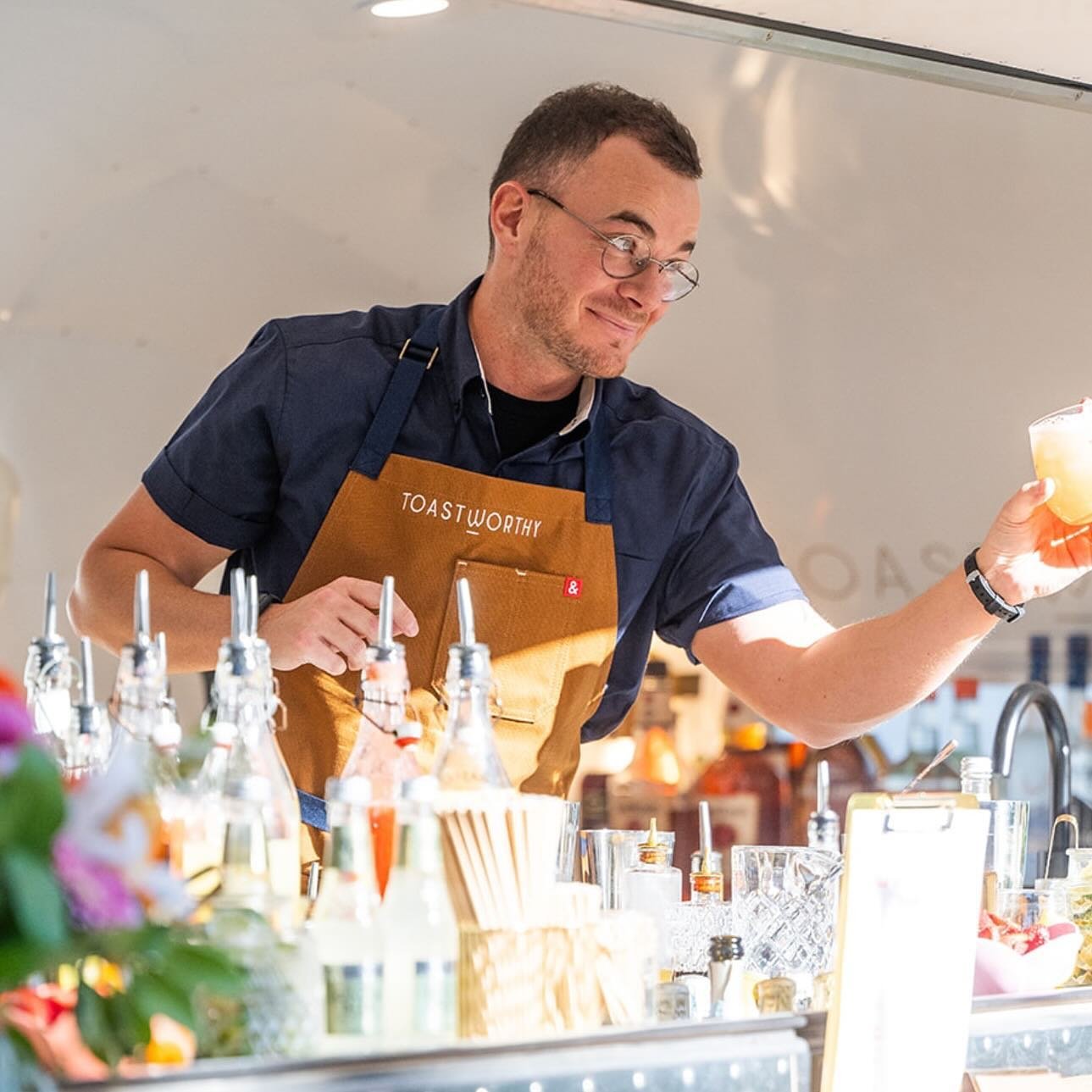 Raising the bar for your next bash🥂🧡 

#CraftCocktails #MobileBar #EventCatering #Mixology #MobileBarService #CreativeCocktails #AirstreamCocktails #AirstreamBar #MobileBarExperience #DCDrinks #DCEvents #WashingtonDCCocktails #DCMixology #DMVCateri