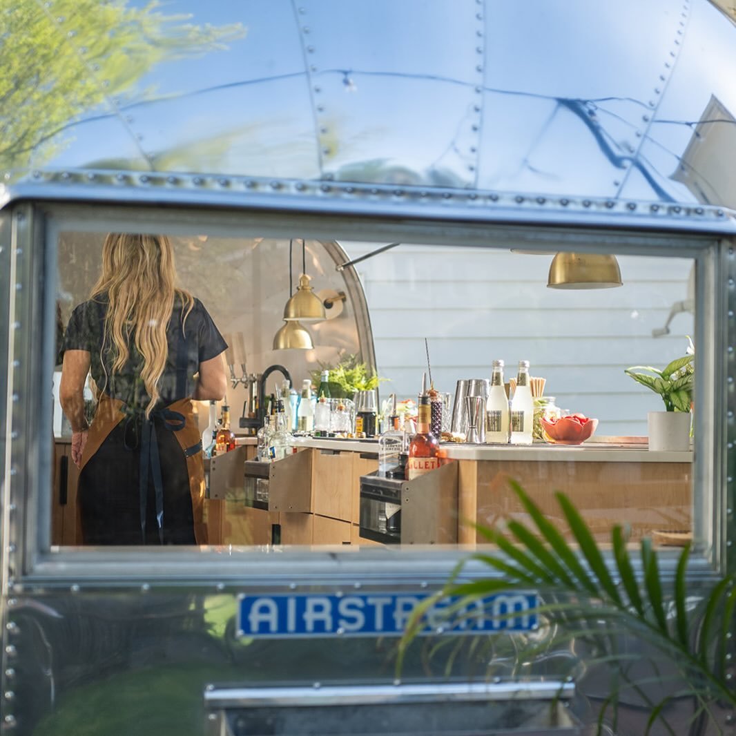 Our vintage Airstreams bring a little ✨ to your celebrations 

#CraftCocktails #MobileBar #EventCatering #Mixology #MobileBarService #CreativeCocktails #AirstreamCocktails #AirstreamBar #MobileBarExperience #DCDrinks #DCEvents #WashingtonDCCocktails 