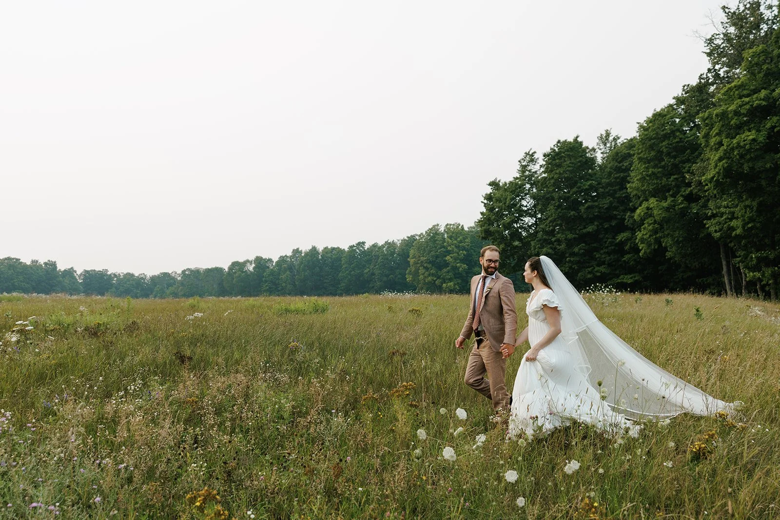 Erika and Jonny Previews-102.jpg