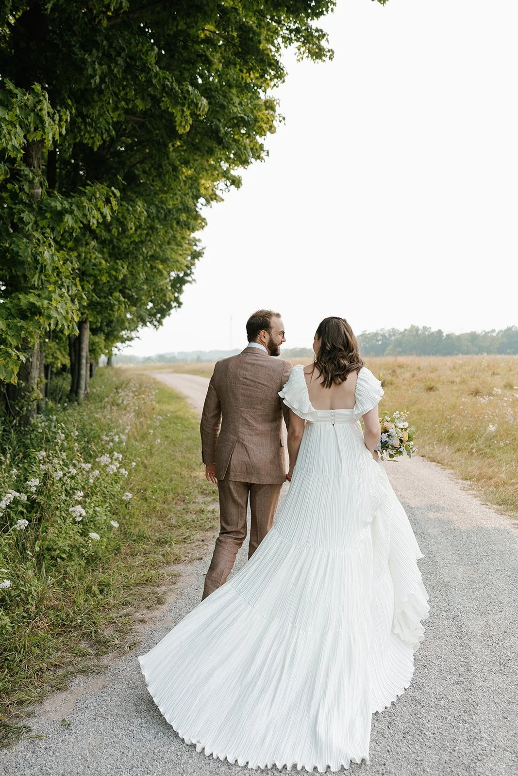 Erika and Jonny Previews-020.jpg