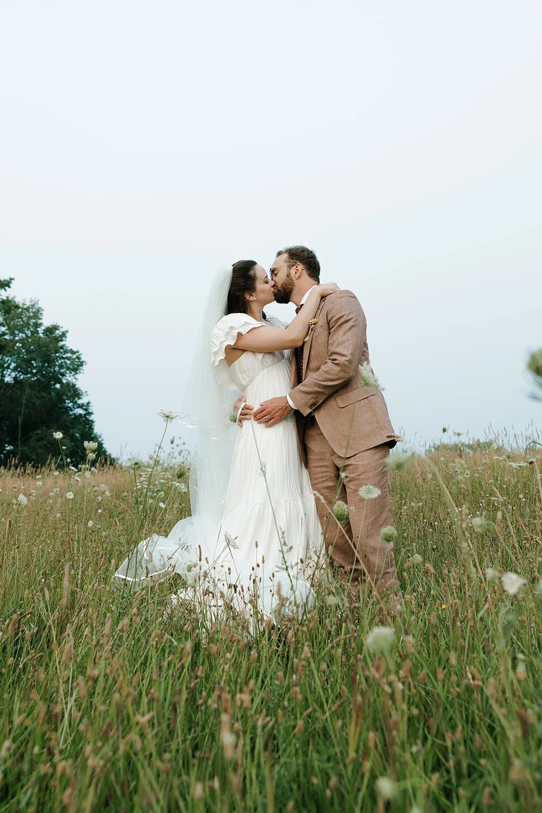 Erika and Jonny Previews-106.jpg
