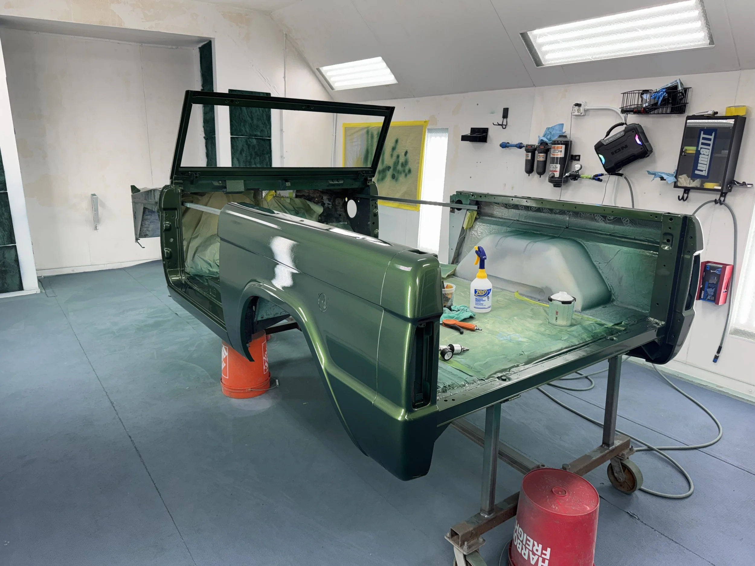 Ford Eruption Green, 73 Bronco