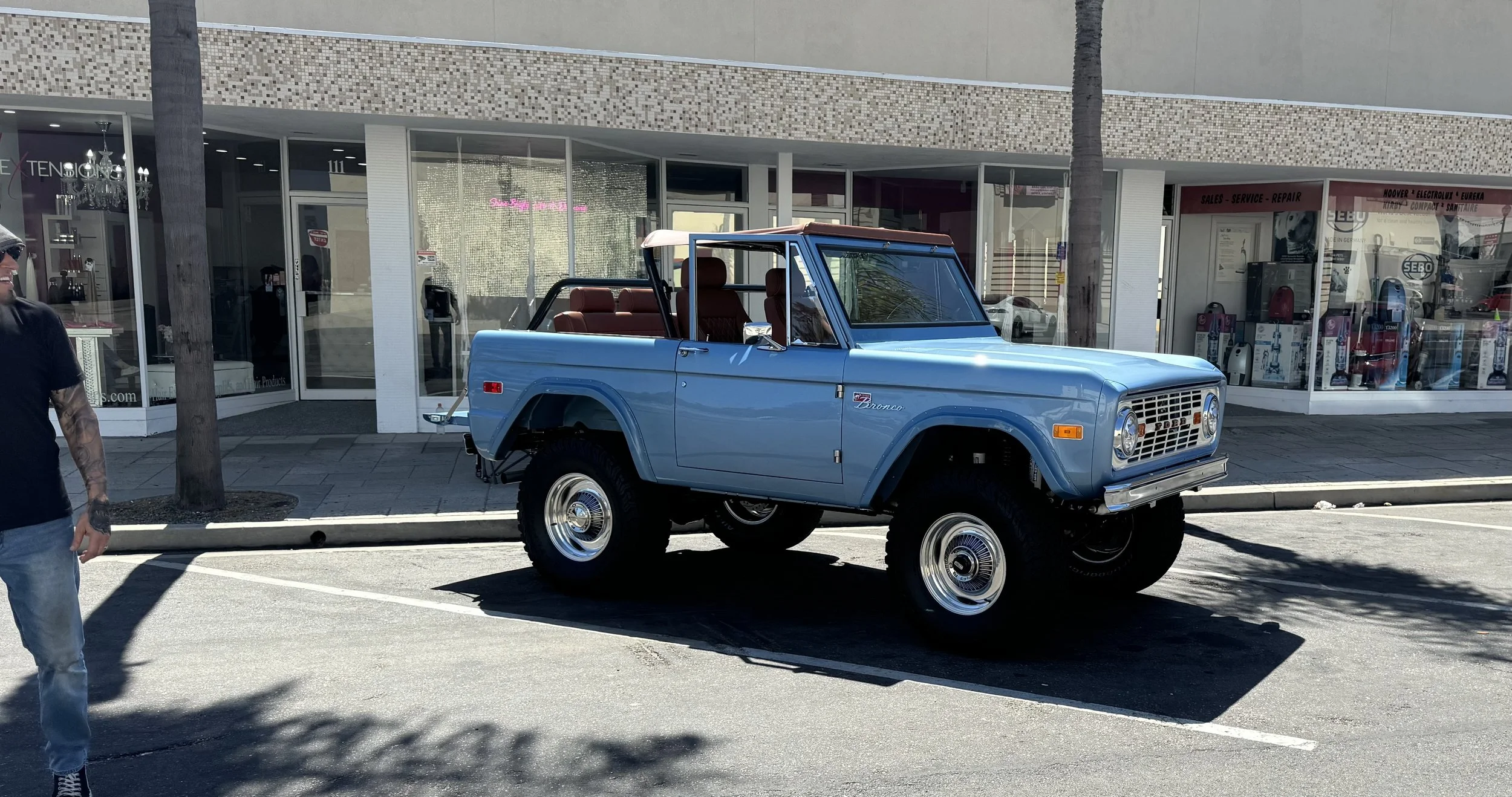 Those wheels really do tie it all together