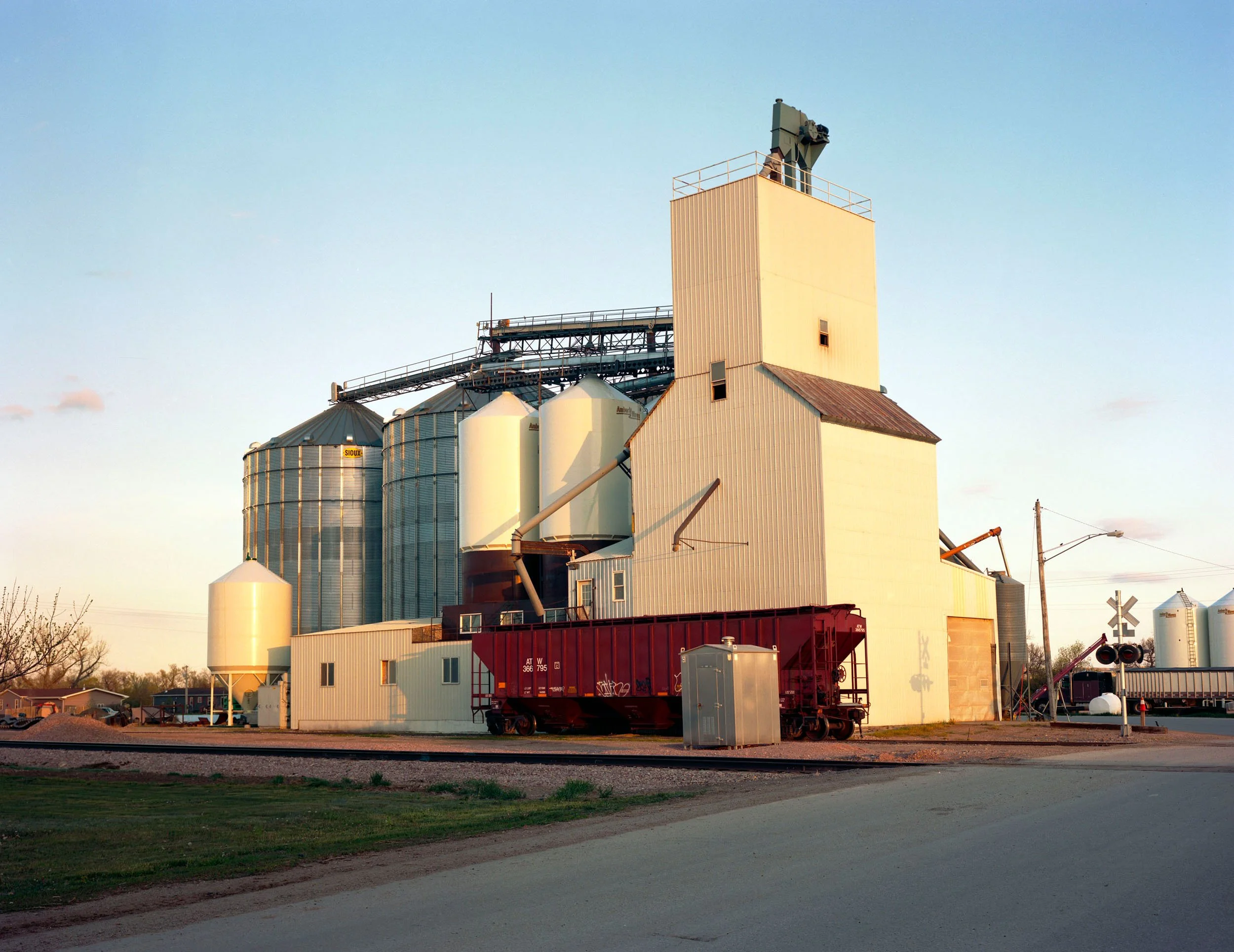 Grain elevator, New Underwood, South Dakota