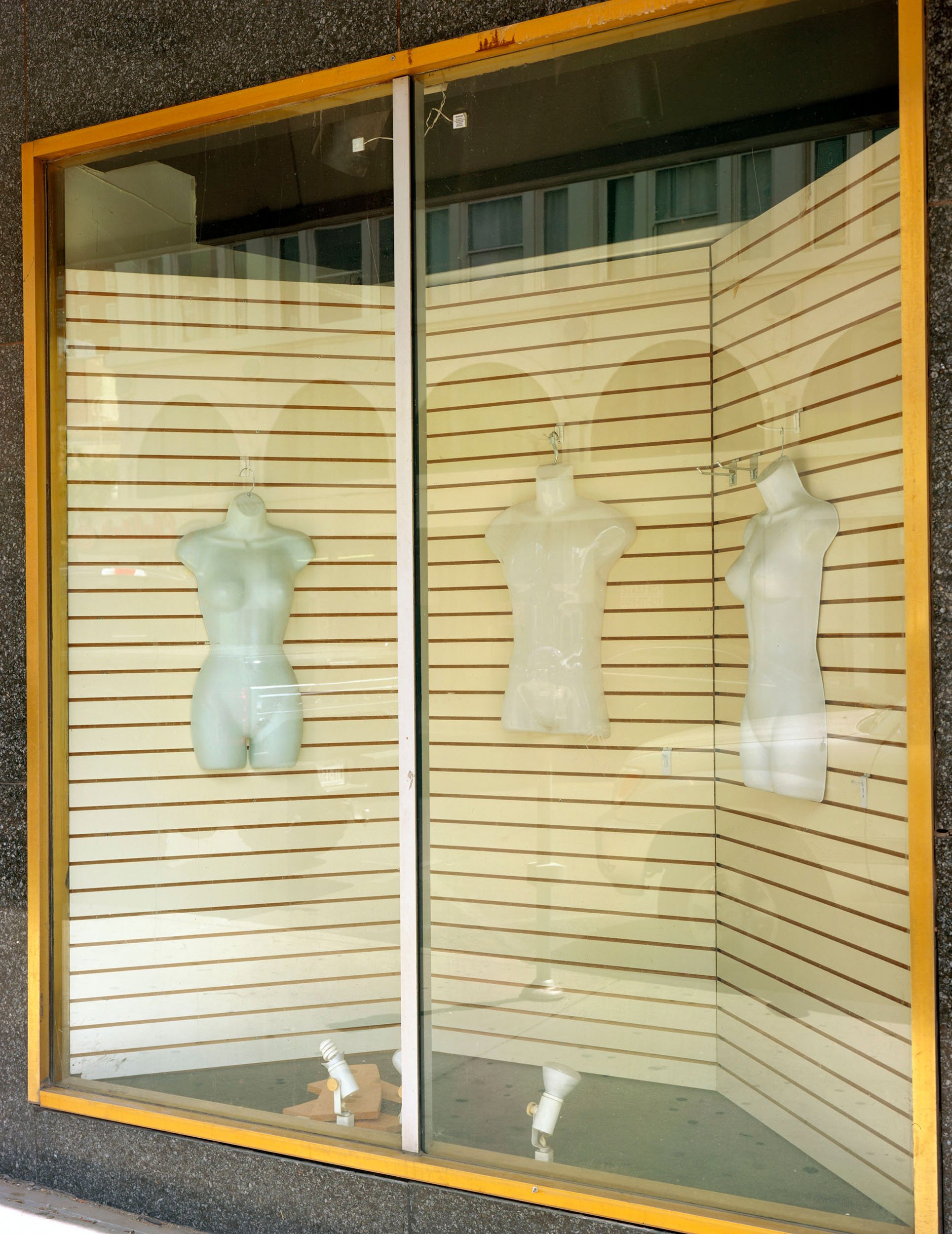 Closed store, El Paso, Texas