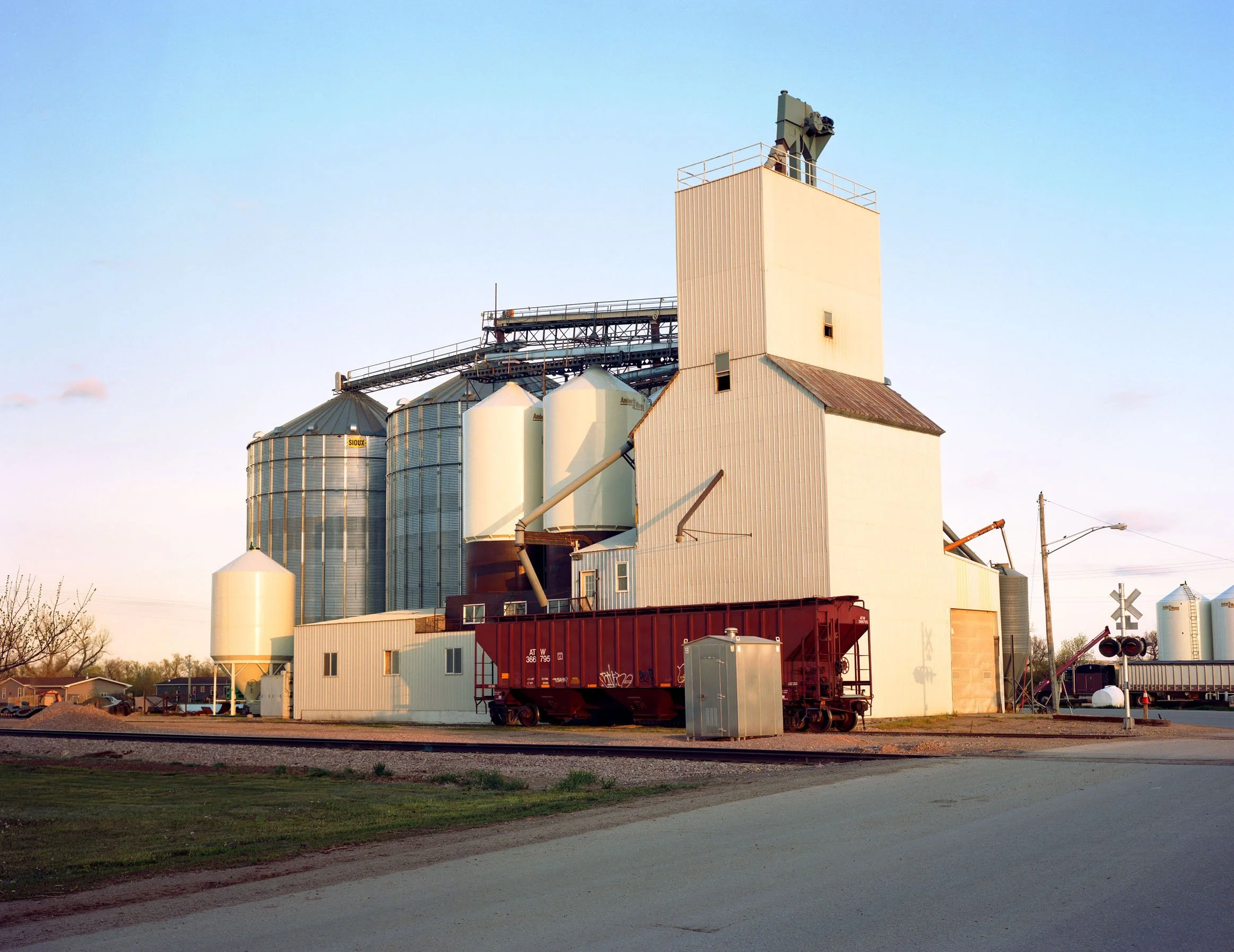 Grain elevator, New Underwood, South Dakota