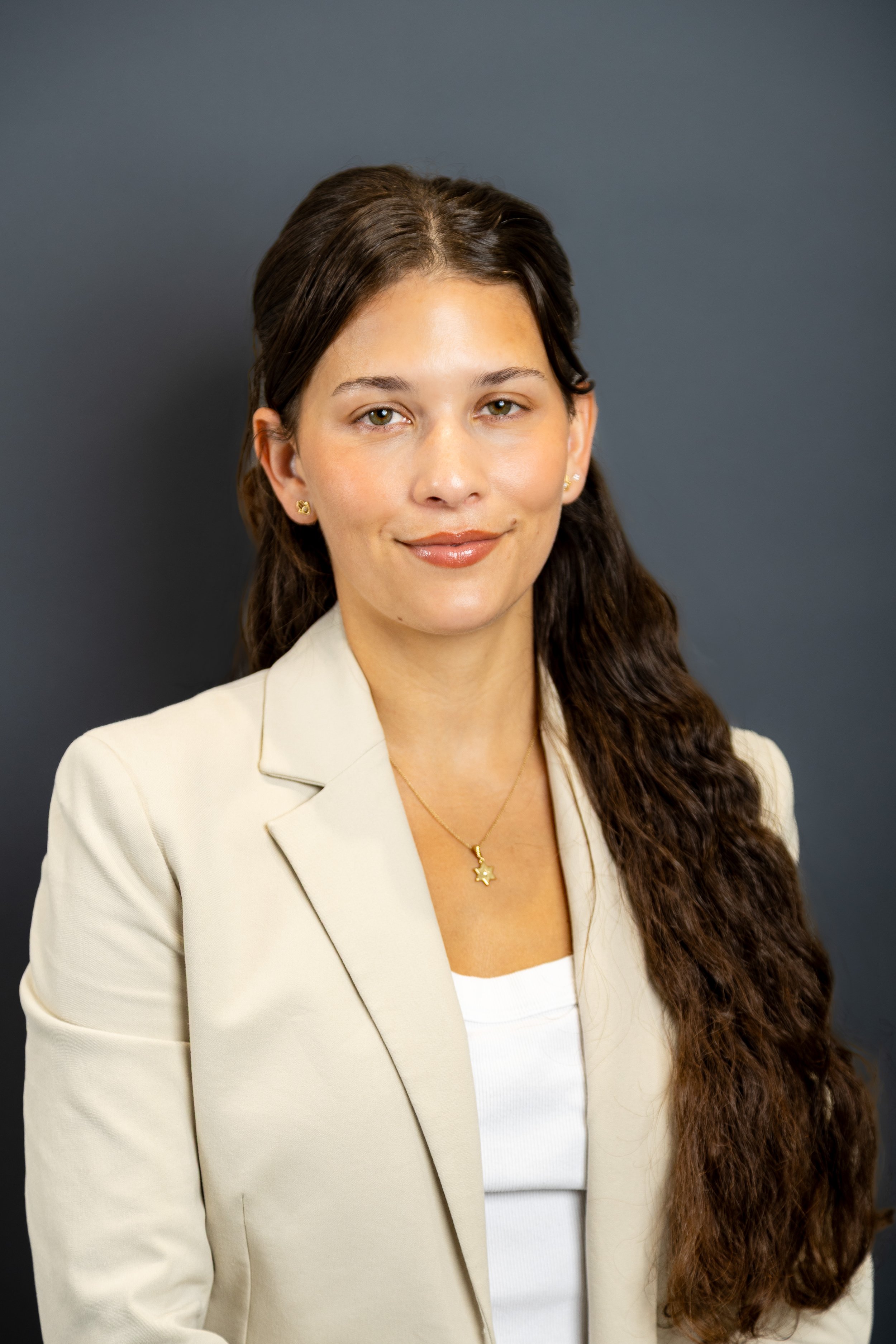 sharon headshot 7.jpg
