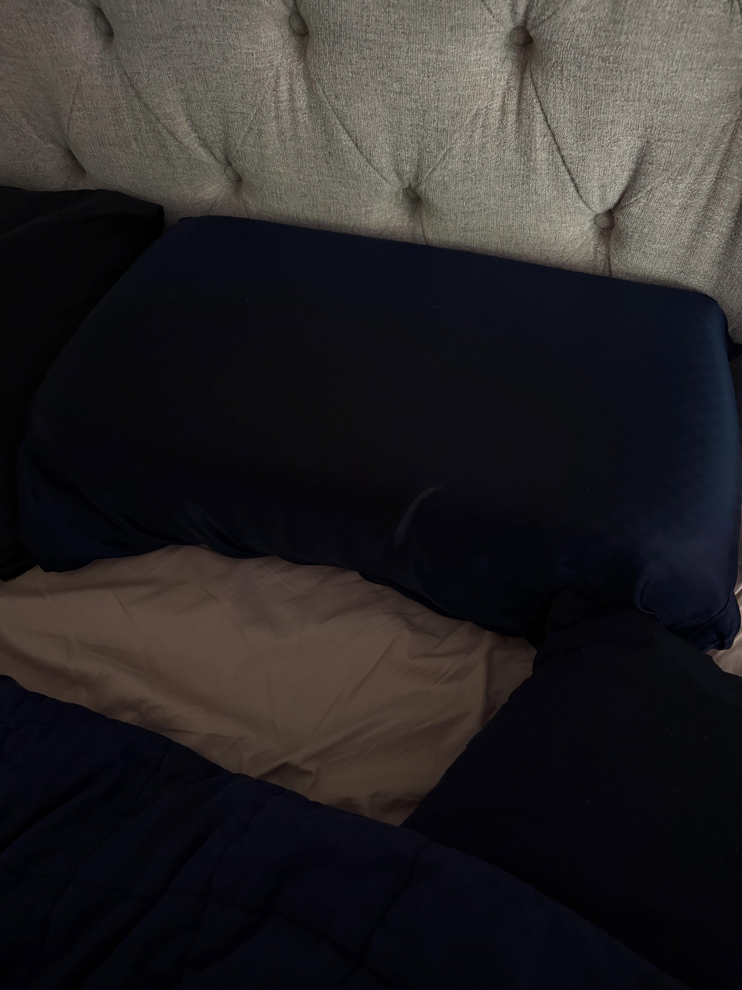 Gratitude diary: Sunday, August 30

What are you grateful for today?

I&rsquo;m grateful for my bed, which truly feels like it&rsquo;s hugging me when I get in it, and for sleep. It&rsquo;s restorative power for my body, my brain, and my soul. 

#gra