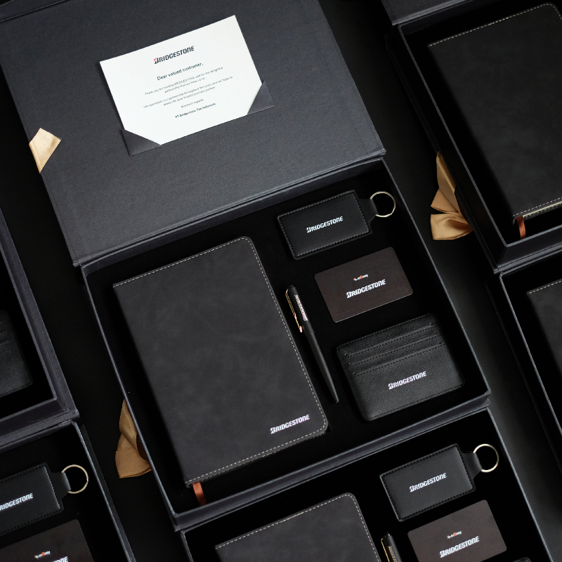Director's Gift Box — Walden Goods Co. | Premium Corporate Gift Solutions