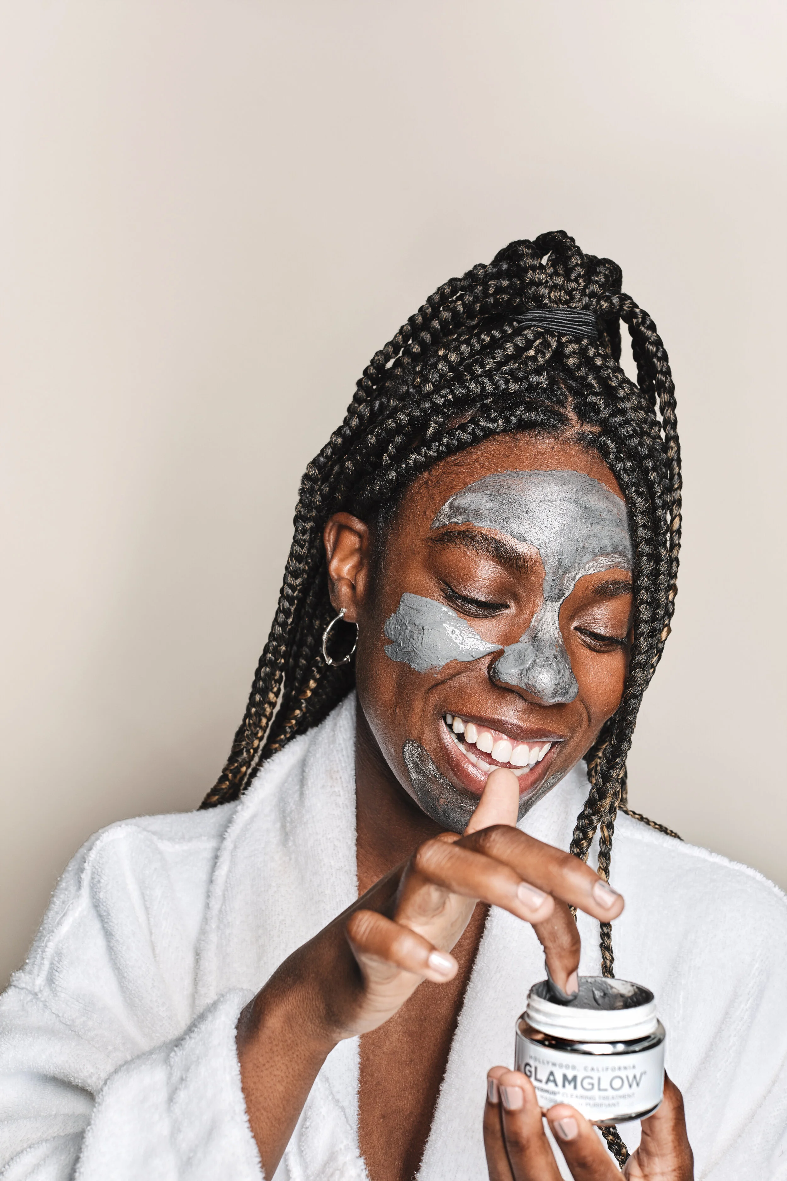 GG_GLOBAL_CREATIVE_SUPERMUDCampaign_MODEL_Venesa_with Mask.jpg
