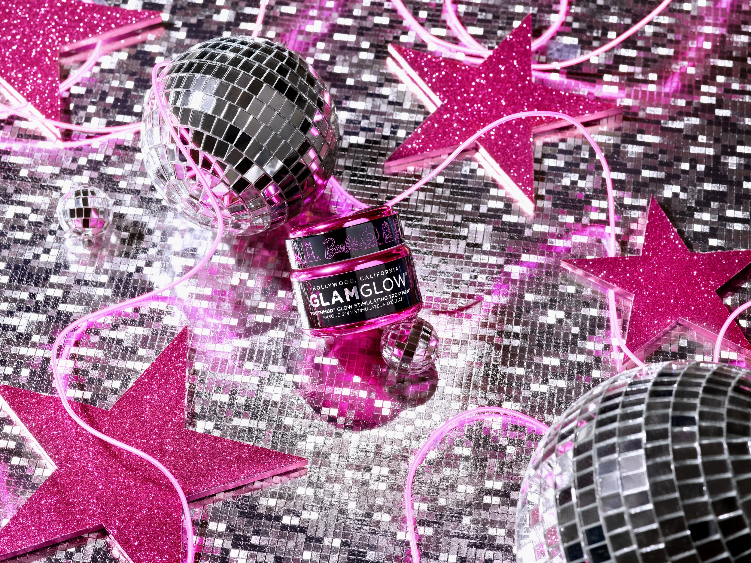 GG_GLOBAL_CREATIVE_BARBIE_YOUTHMUD_50G_STYLIZED.jpg