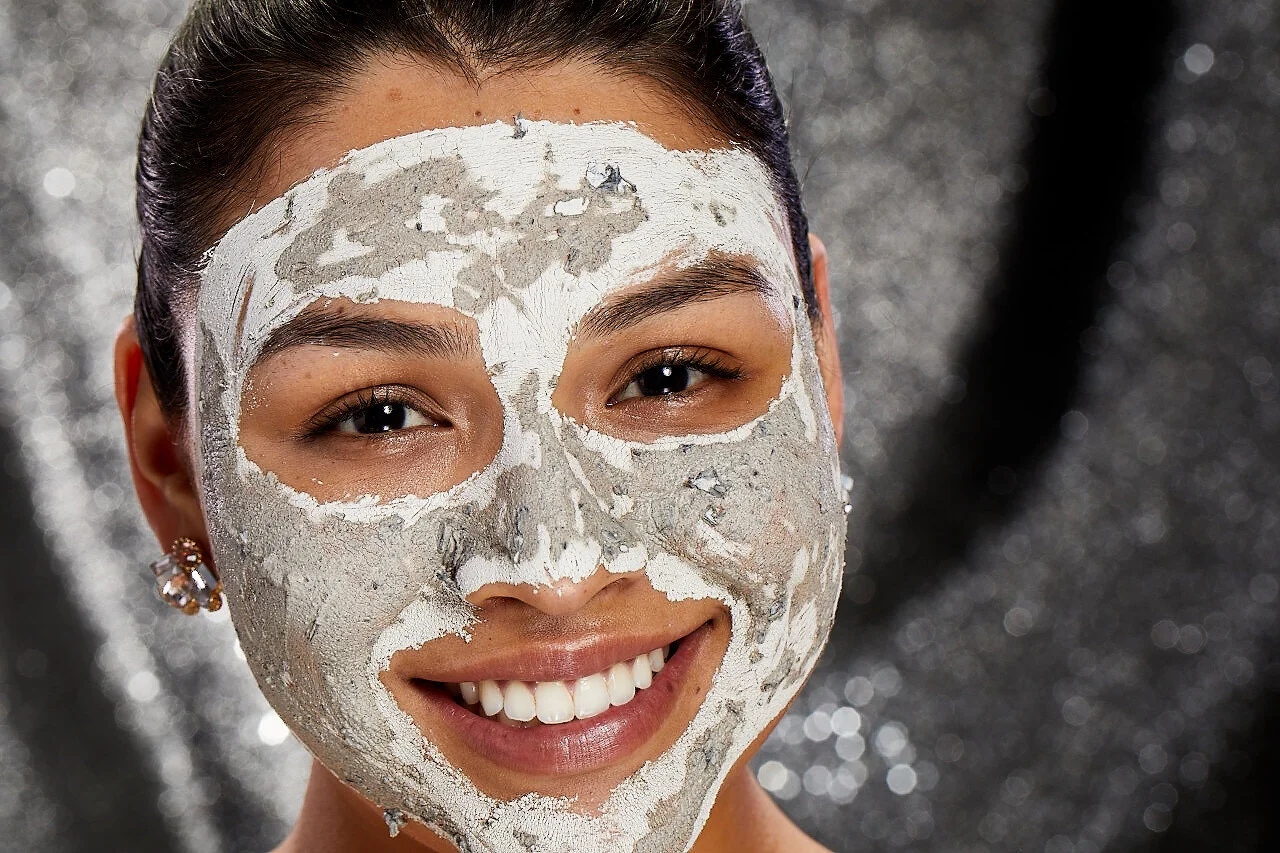 GG_GLOBAL_CREATIVE_YOUTHMUD_MODEL_VICTORIA_0557.jpg