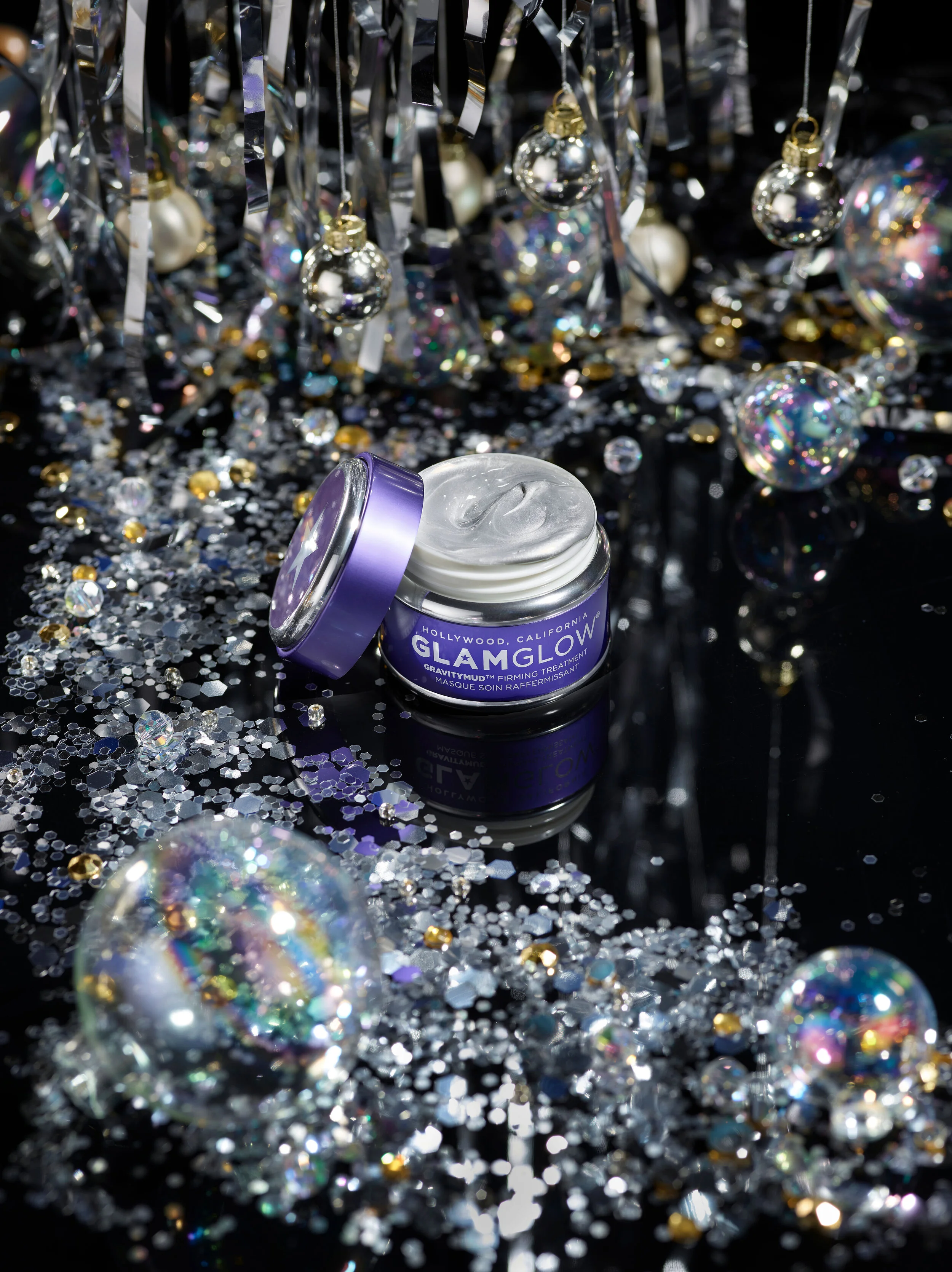 GG_GLOBAL_CREATIVE_HOLIDAY_GRAVITYMUD_GATSBY_V1.jpg