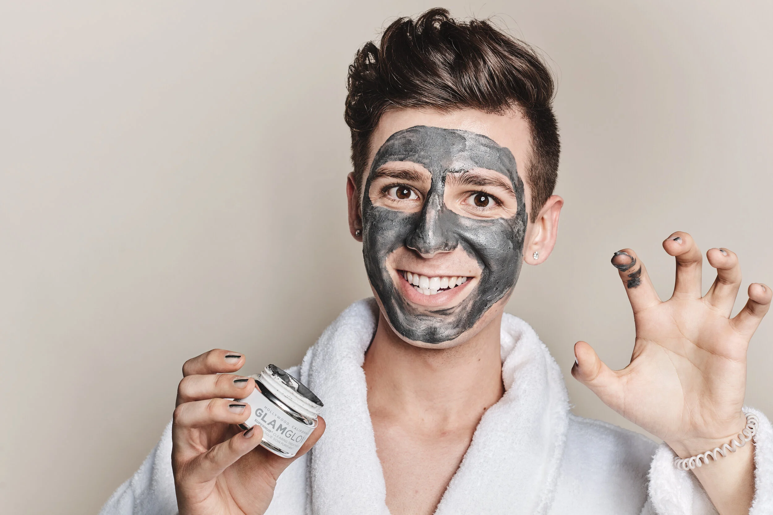 GG_GLOBAL_CREATIVE_SUPERMUDCampaign_MODEL_Jacob_with Mask2.jpg