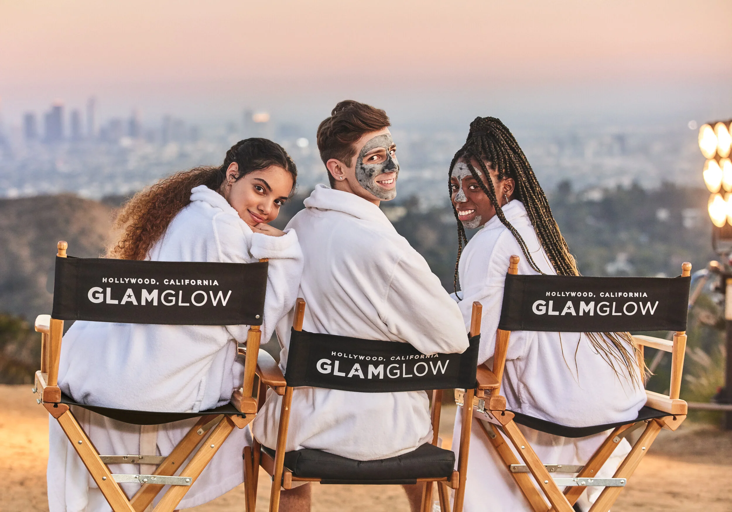 GG_GLOBAL_CREATIVE_SUPERMUDCampaign_MODEL_GroupShot_Masking.jpg