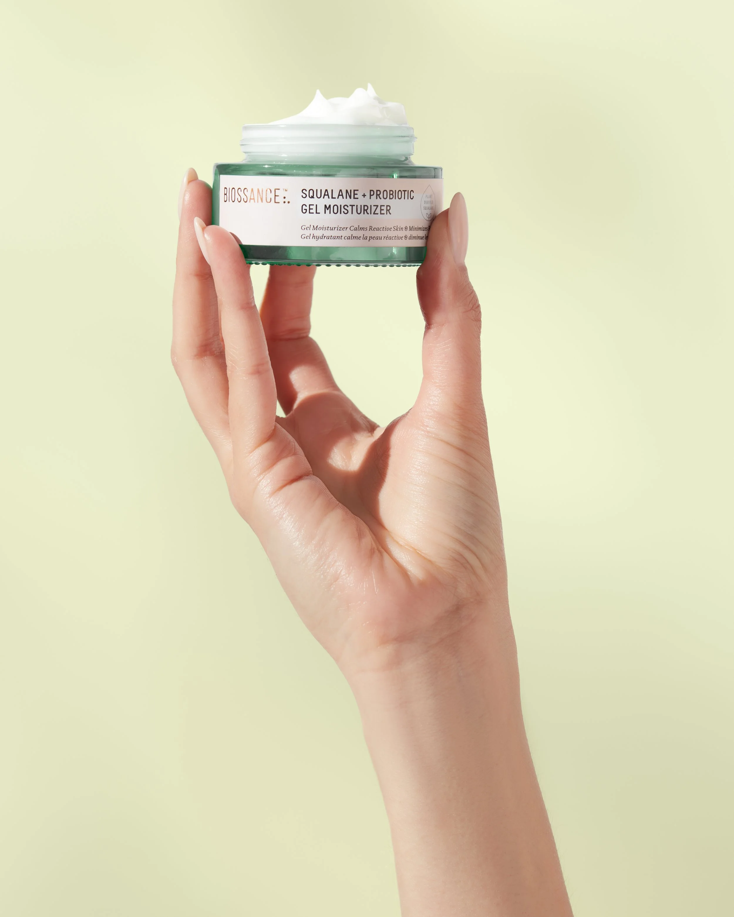 23_PH_BEAUTY_PROBIOTIC_HAND+TEXTURE_V1.jpg
