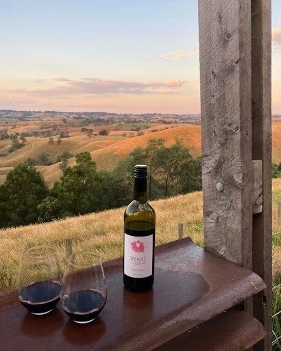 MEET VINO RELAXO

Located at the foot hills of the #Strathbogie Ranges Wine Region punctuated by rocky granitic outcrops, you&rsquo;ll find Vino Relaxo winery.

Vino Relaxo select the best grapes from family-owned vineyards where every vine is loving