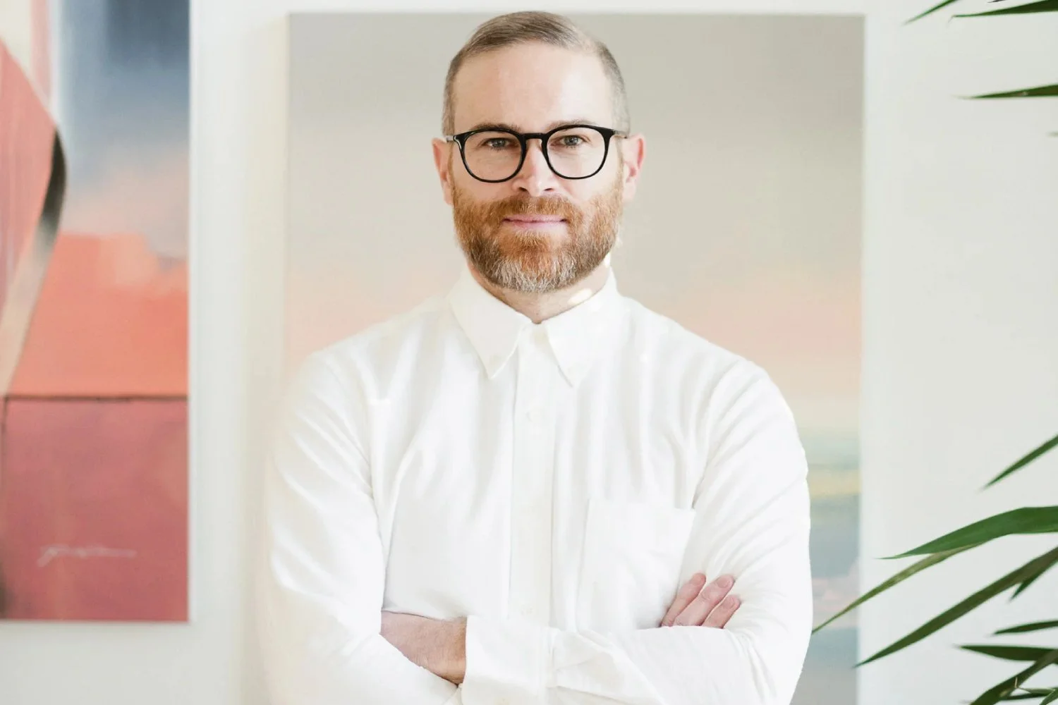 Simon Montgomery Featured by Ollie Quinn