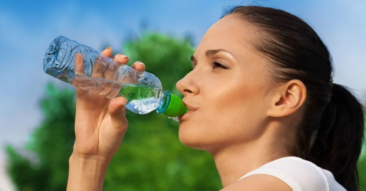 woman waterrr.jpg